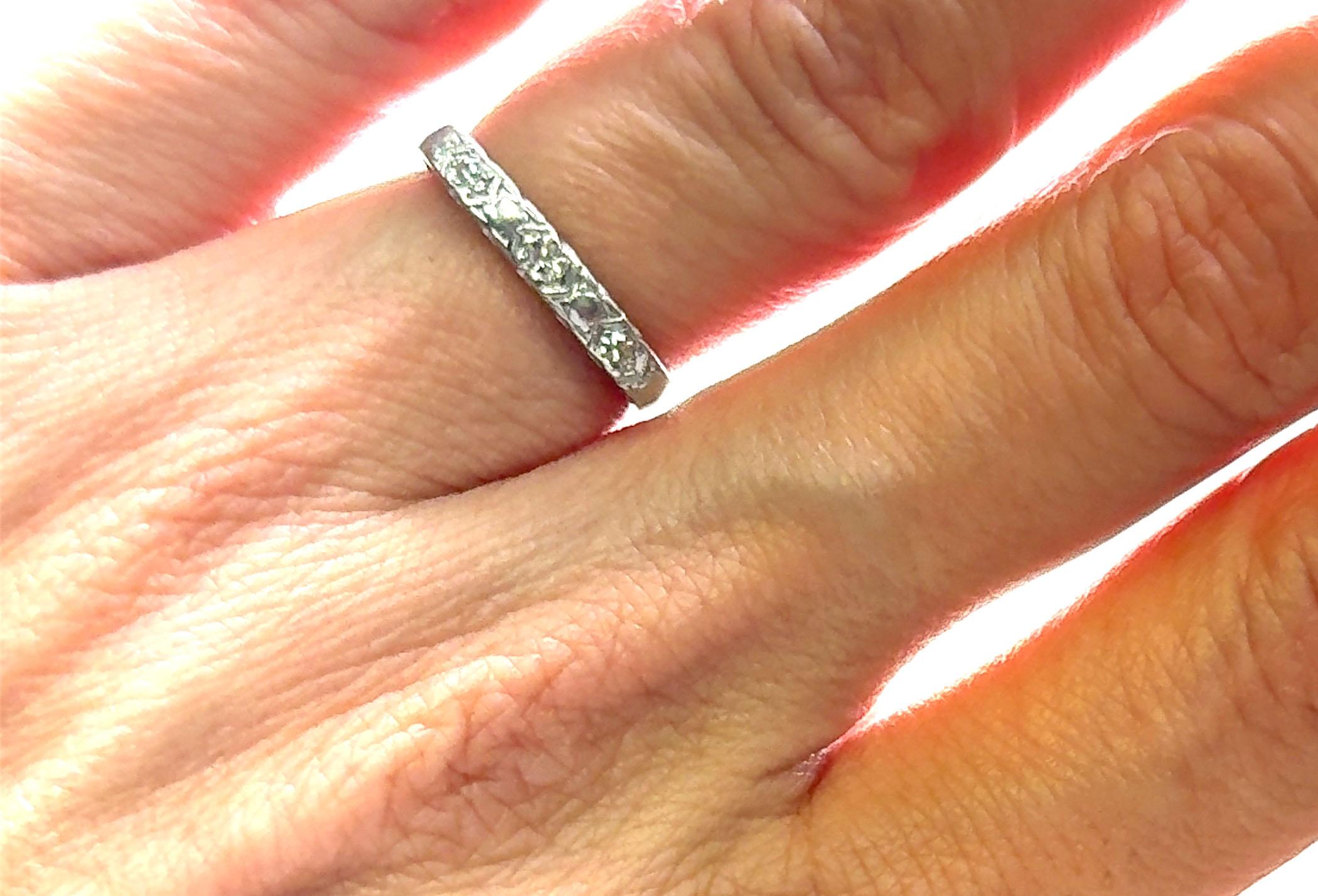 Women's Art Deco Diamond Wedding Band Genuine 1930s-1940s Platinum Ring For Sale