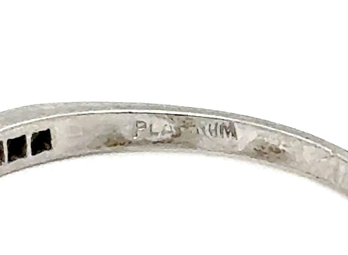 Art Deco Diamond Wedding Ring Anniversary Band Mined .15ct Platinum Original 193 In Excellent Condition For Sale In Dearborn, MI