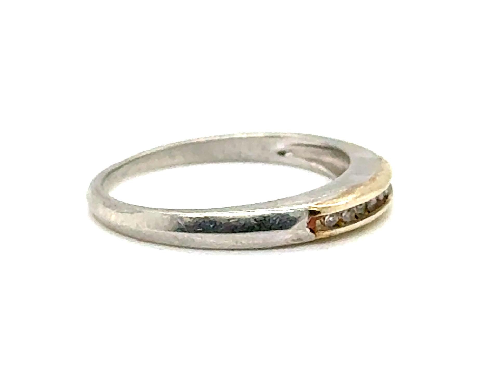 Genuine Original Antique Art Deco from the 1930's-1940's Anniversary Band Diamond Platinum Wedding Ring 



Features 7 Matching G-H/VS-SI Antique Single Cut Diamonds

100% Natural Mined Diamonds
 
Platinum and Yellow Gold Top

Circa