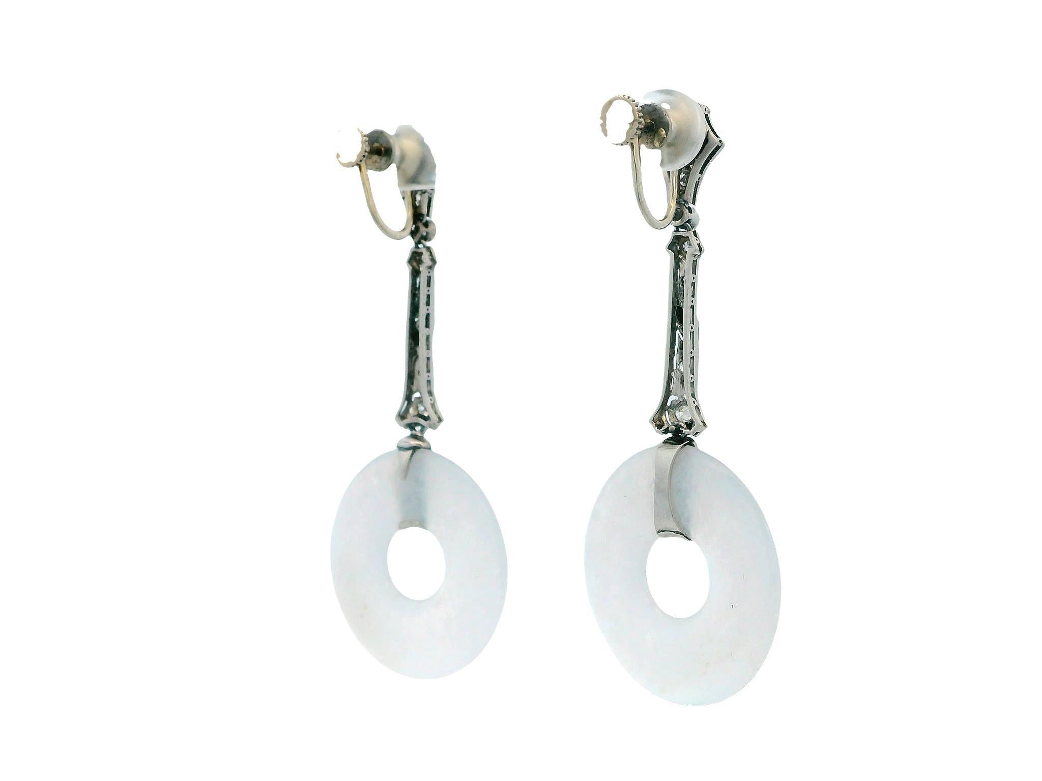 Art Deco Diamond & White 