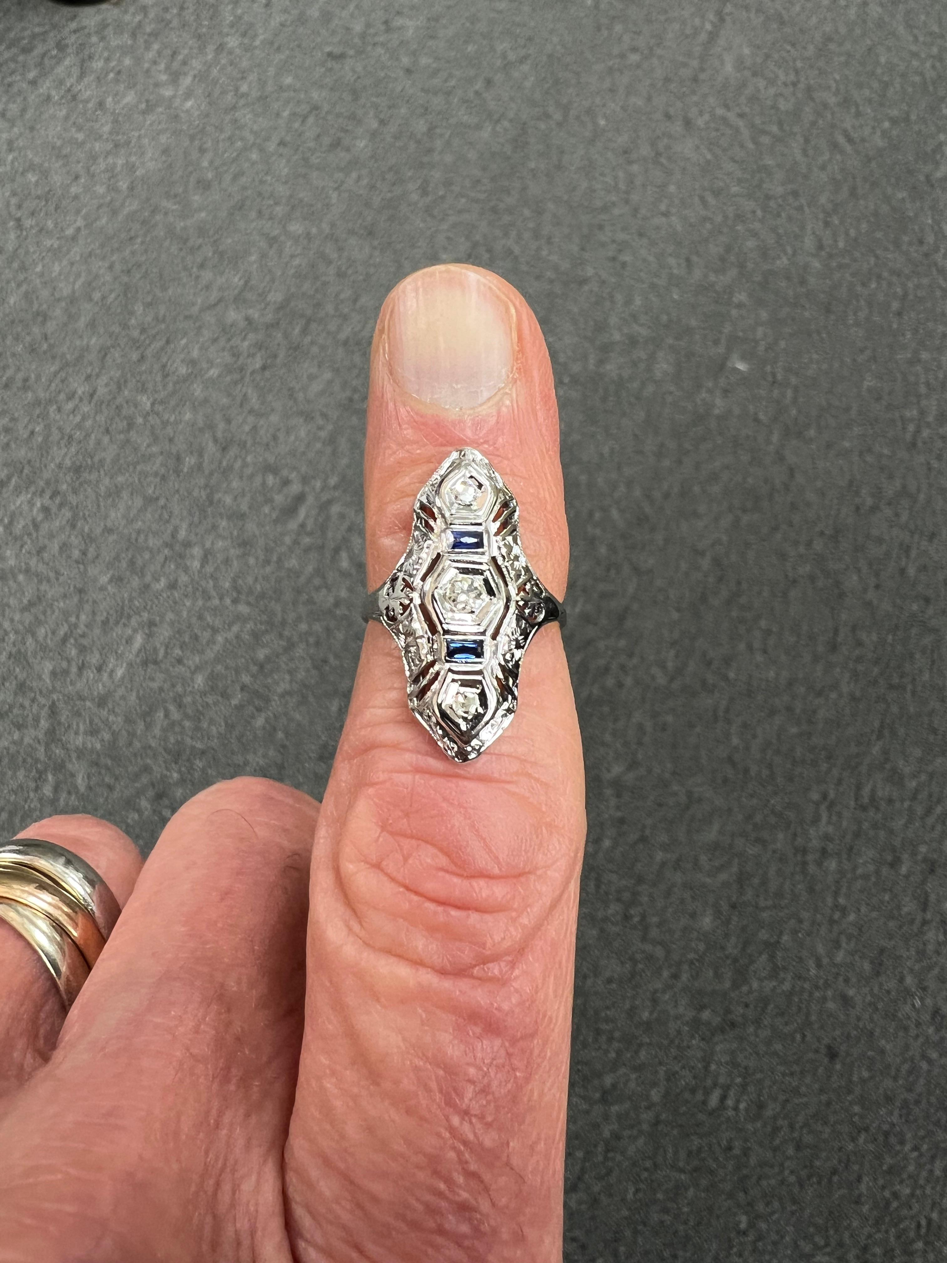 Women's or Men's Art Deco Diamond White Gold Dinner Ring Circa 1930s For Sale