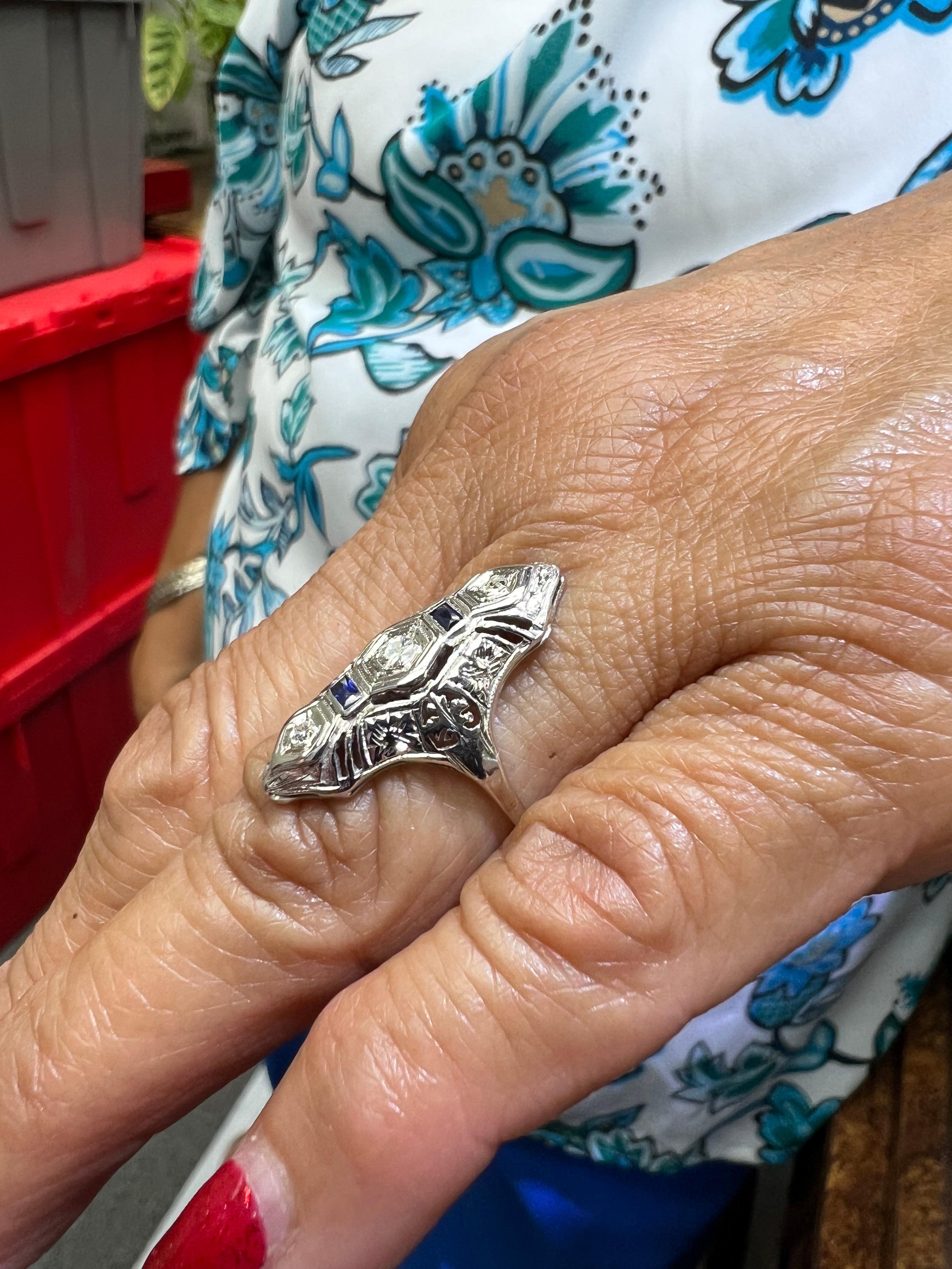 Round Cut Art Deco Diamond White Gold Dinner Ring Circa 1930s For Sale