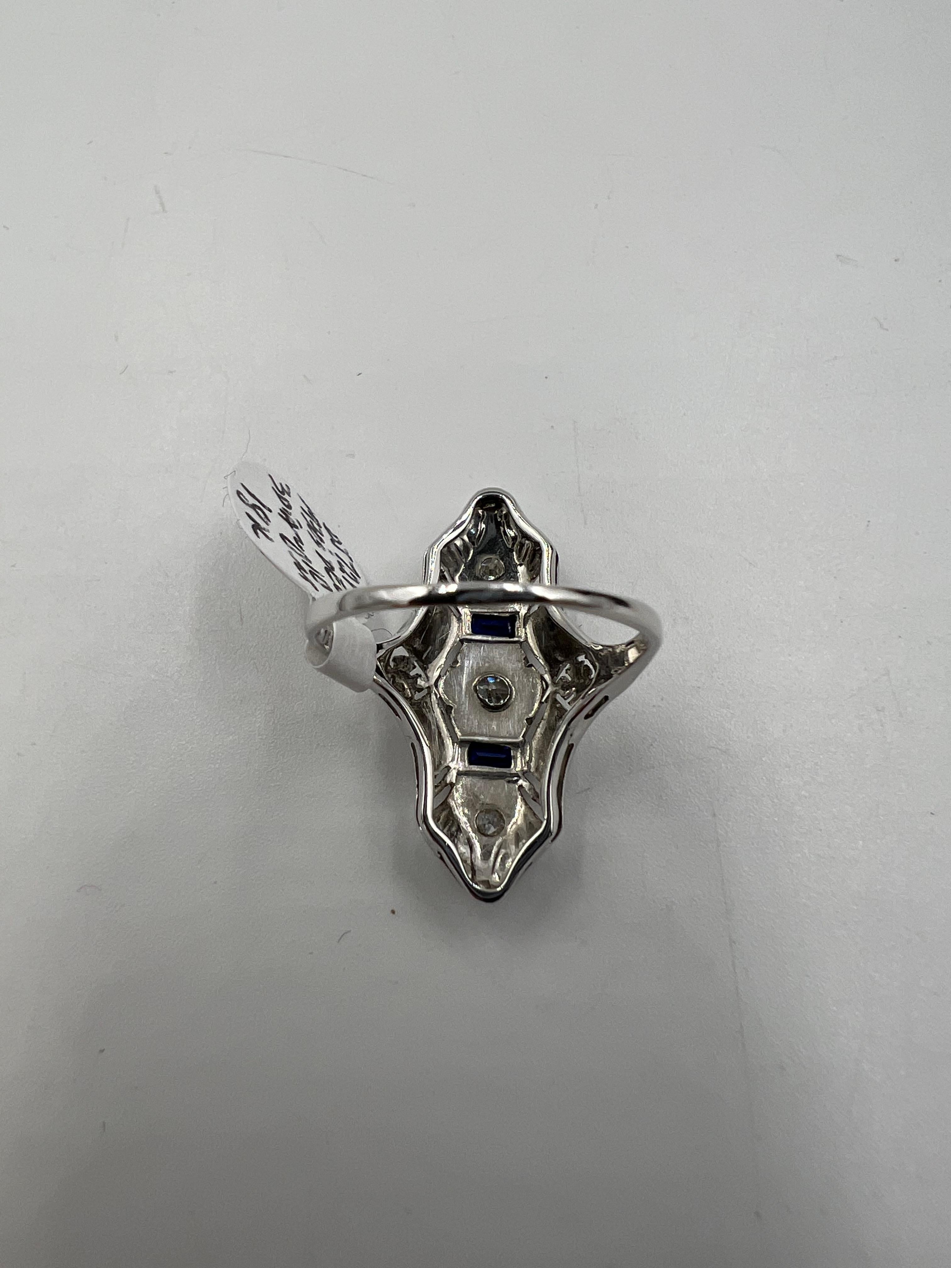 Art Deco Diamond White Gold Dinner Ring Circa 1930s For Sale 4
