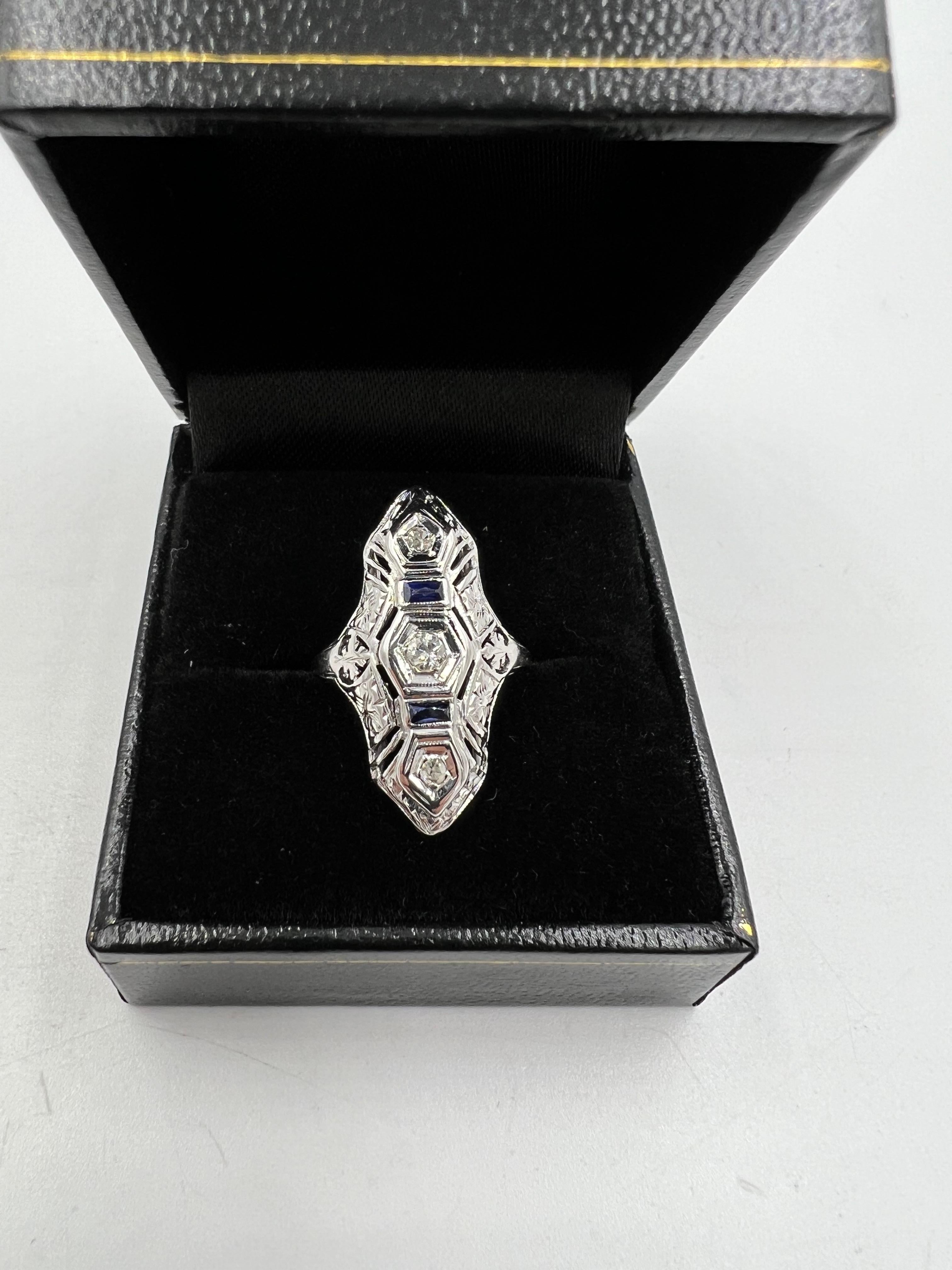 Art Deco Diamond White Gold Dinner Ring Circa 1930s For Sale 6