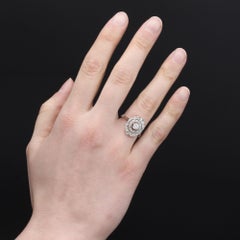 Art Deco Diamonds 18 Karat White Gold Ring