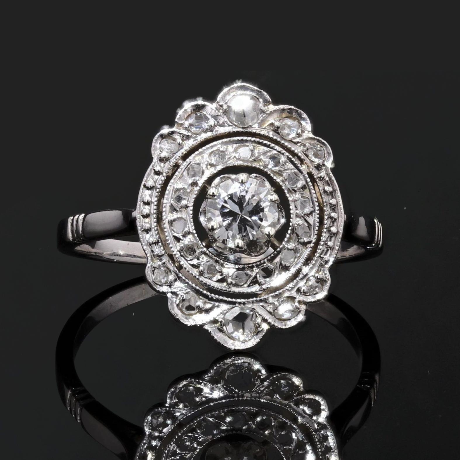 Brilliant Cut Art Deco Diamonds 18 Karat White Gold Ring For Sale