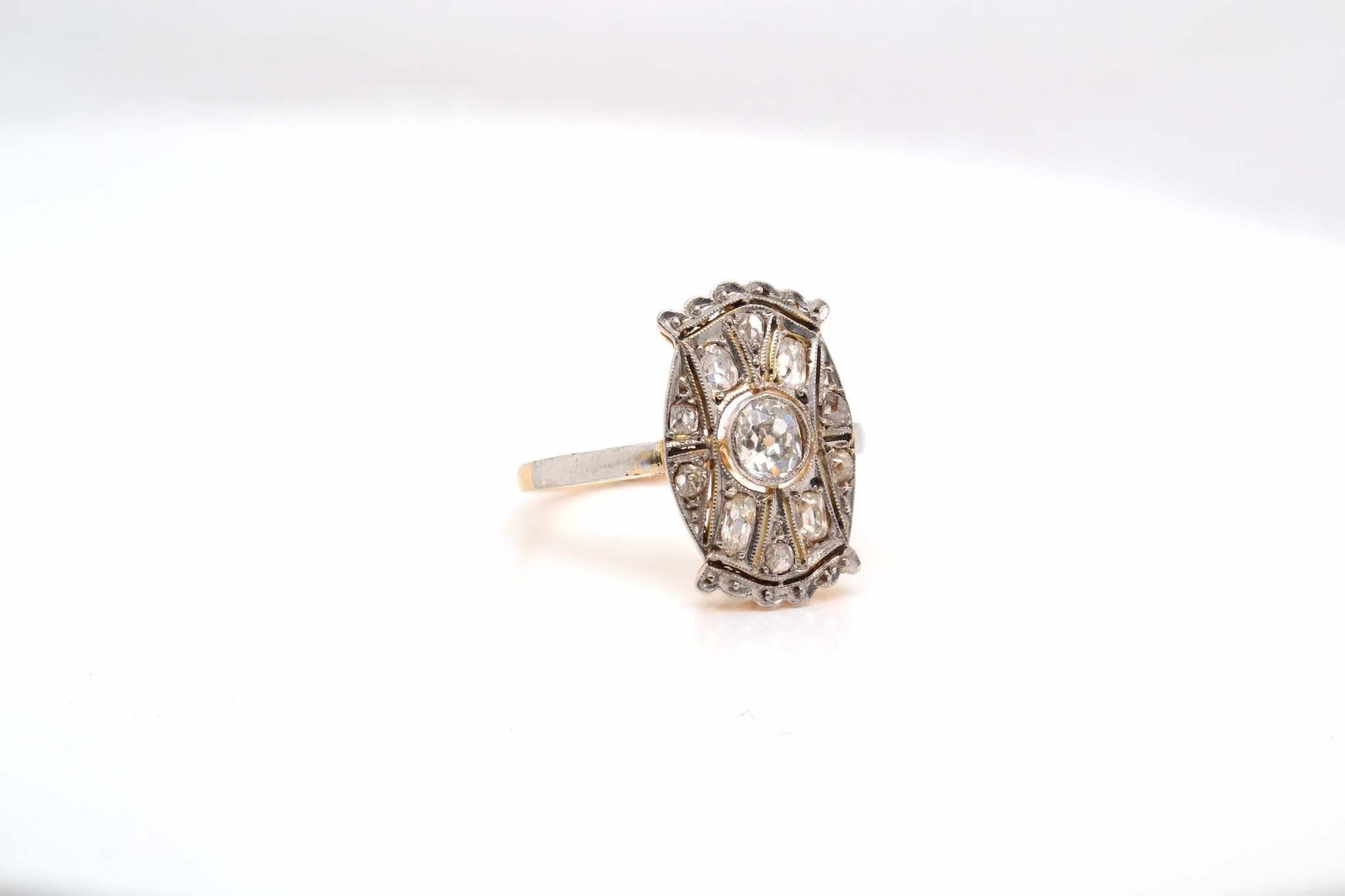 Old European Cut Art Deco diamonds ring in gold and platinum For Sale