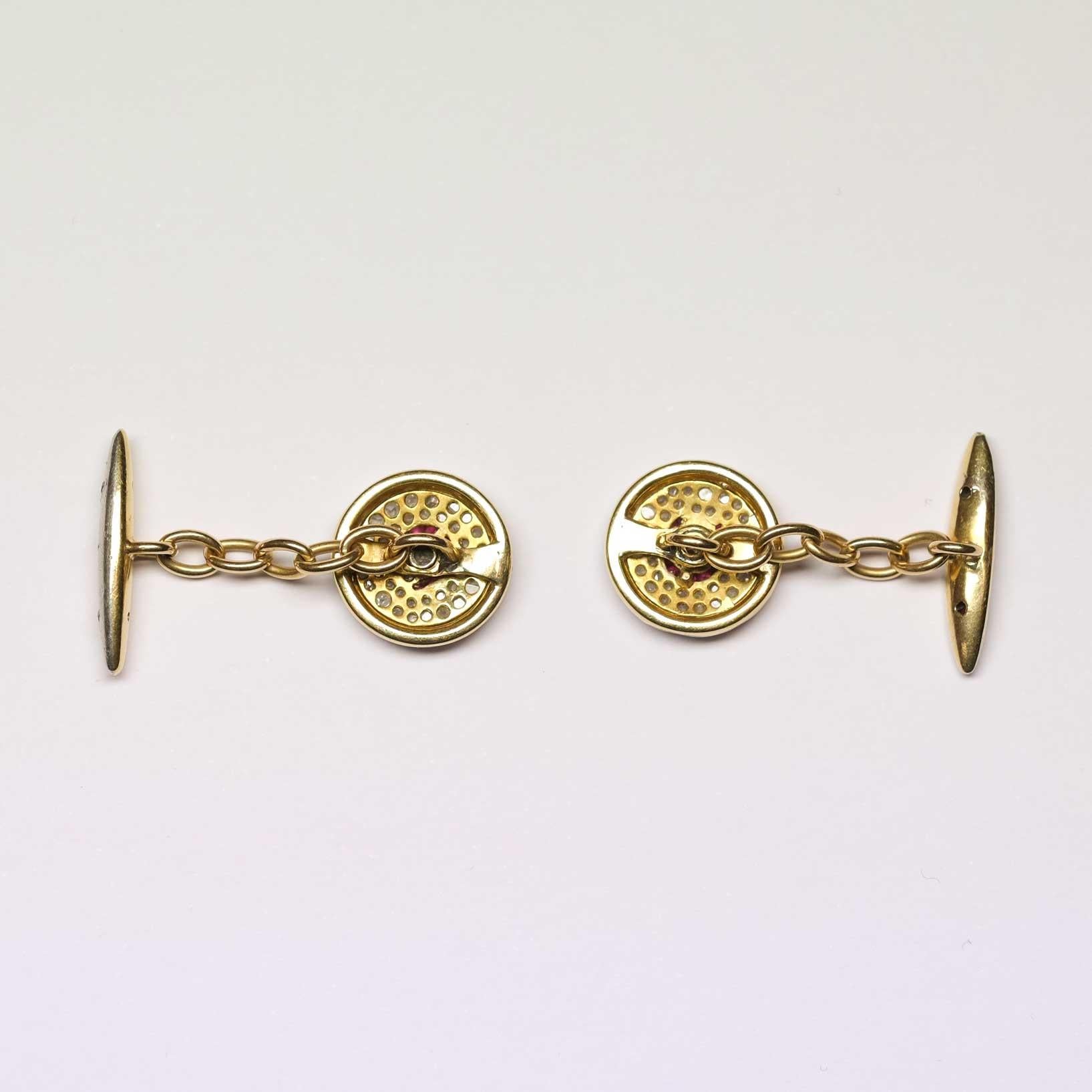Art Deco Diamonds & Rubies Cufflinks Platinum Gold In Good Condition For Sale In Milano, MI