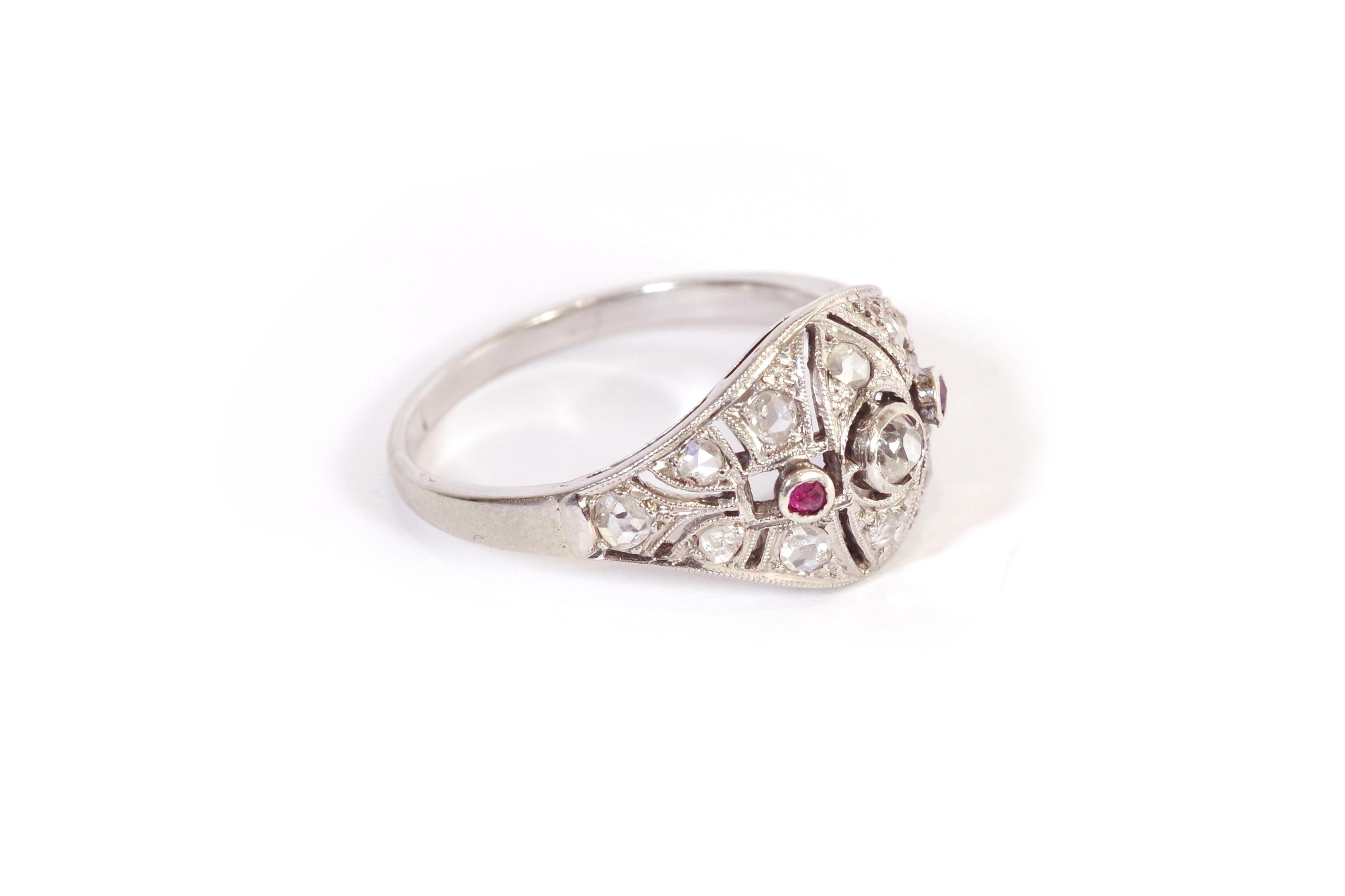 Women's or Men's Art Deco diamonds ruby ring in 18-karat white gold For Sale