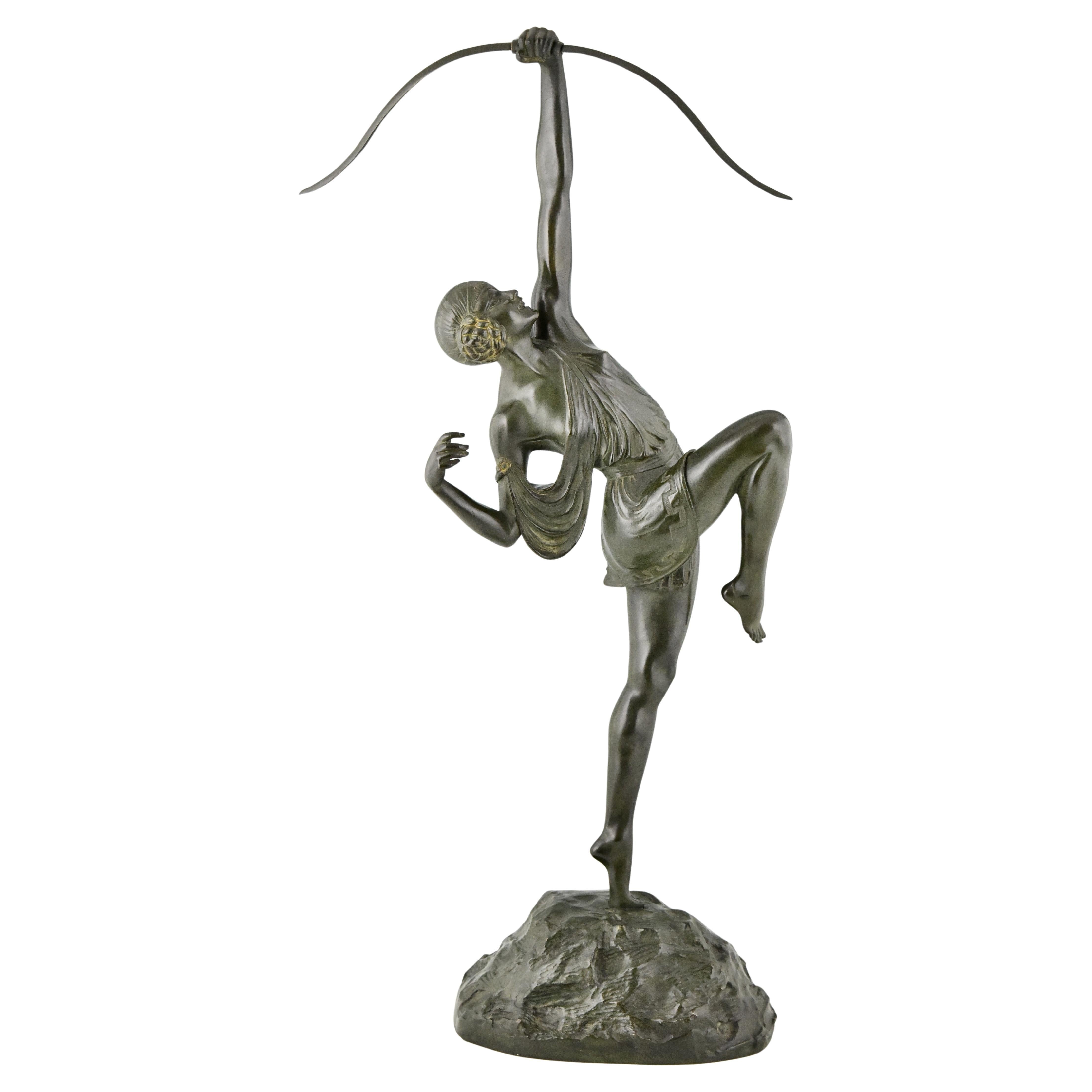 Art Deco Diana with bow bronze sculpture Le Faguays & Susse Frères France 1925
