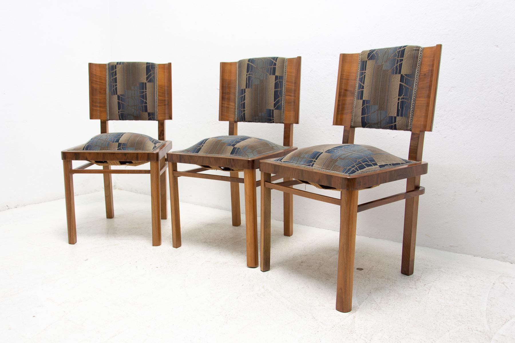 Fabric Art Deco Dining Chairs, 1930´S, Czechoslovakia, Set of 3 For Sale