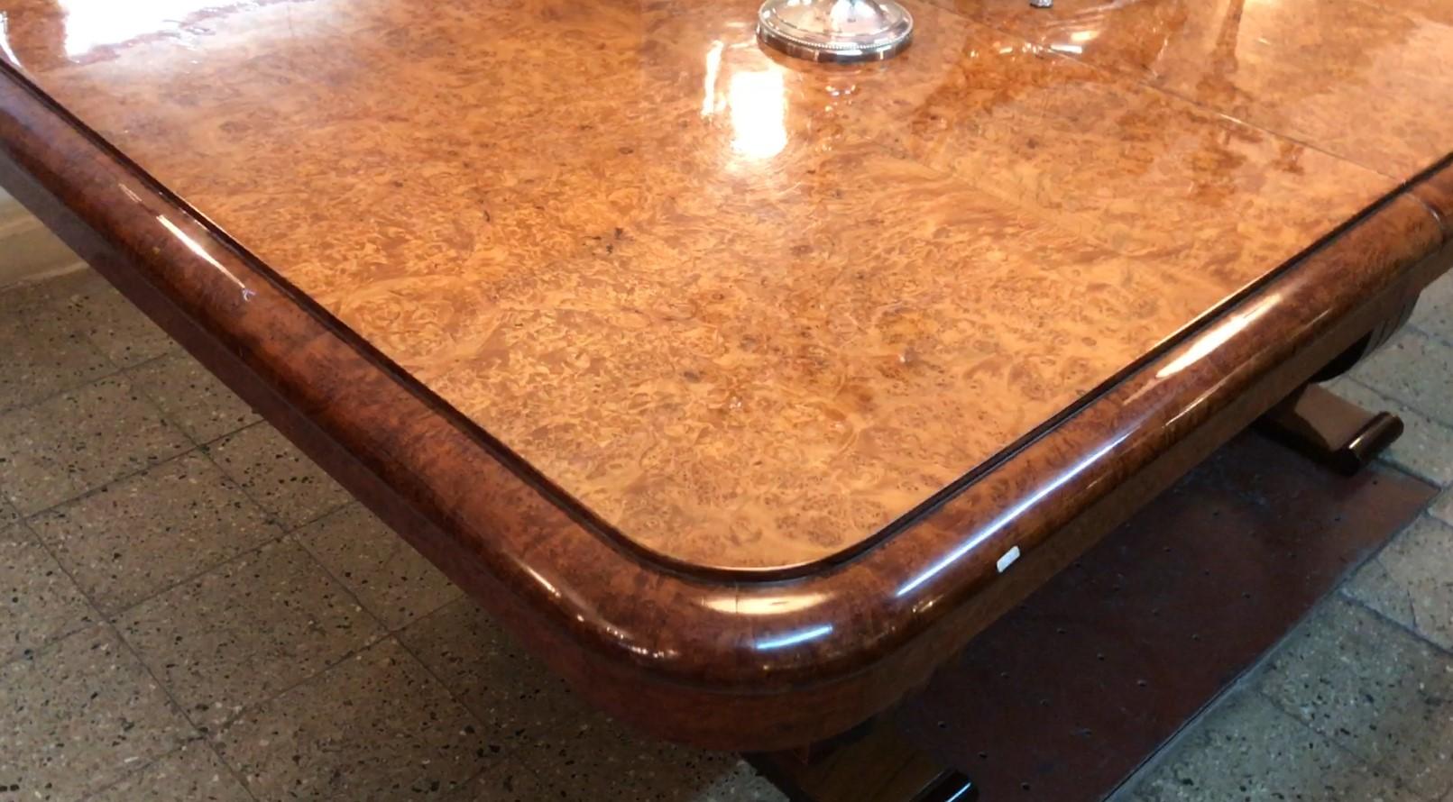 Art déco Table de salle à manger Art Déco avec plateau de rallonge, 1920 « 8 personnes » en vente