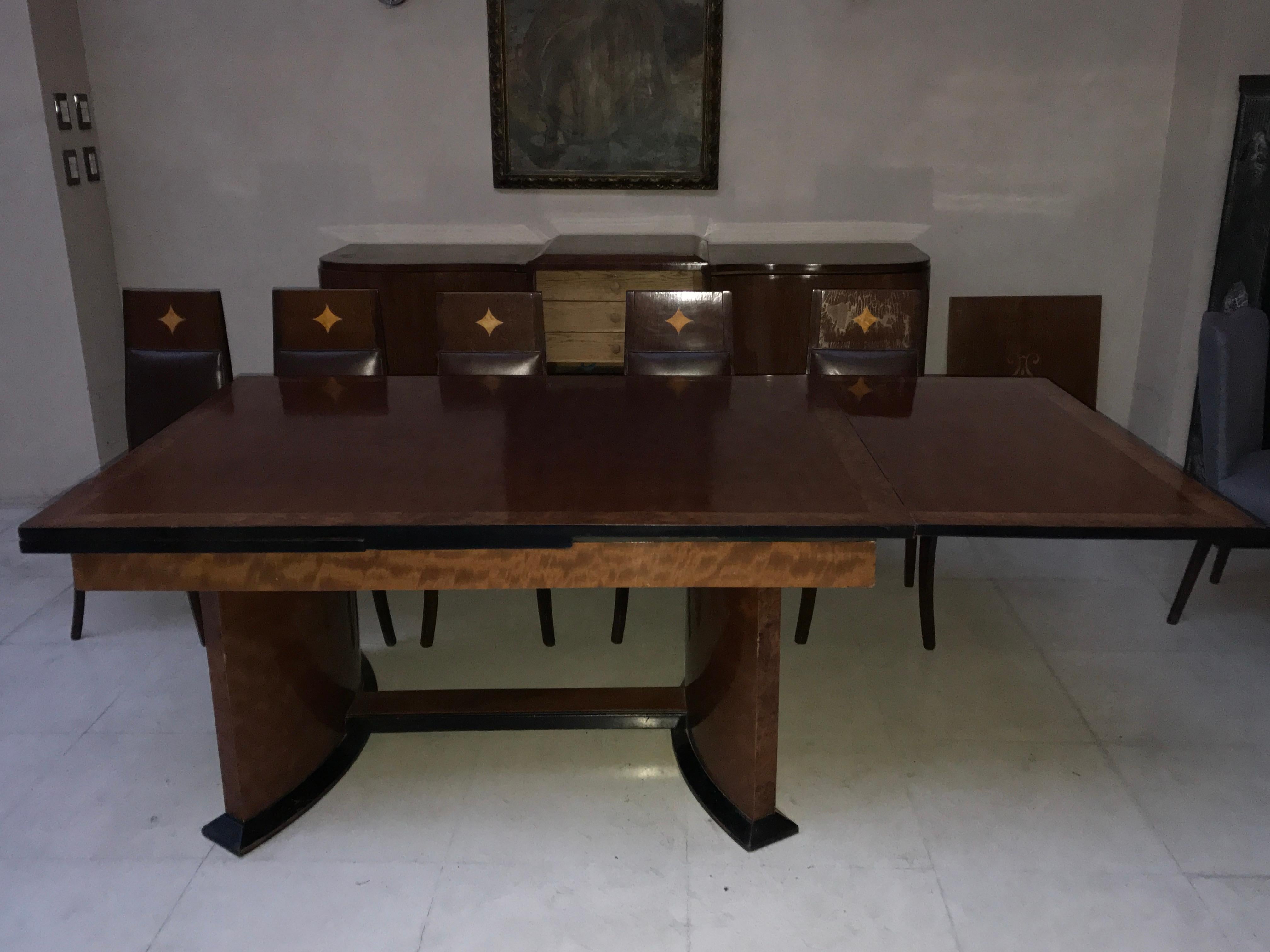 Art Deco Dining Room Table with Two Extension Boards, 1920 '12 People' In Good Condition For Sale In Ciudad Autónoma Buenos Aires, C