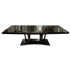 Art Deco dining table, black lacquer, circa 1930