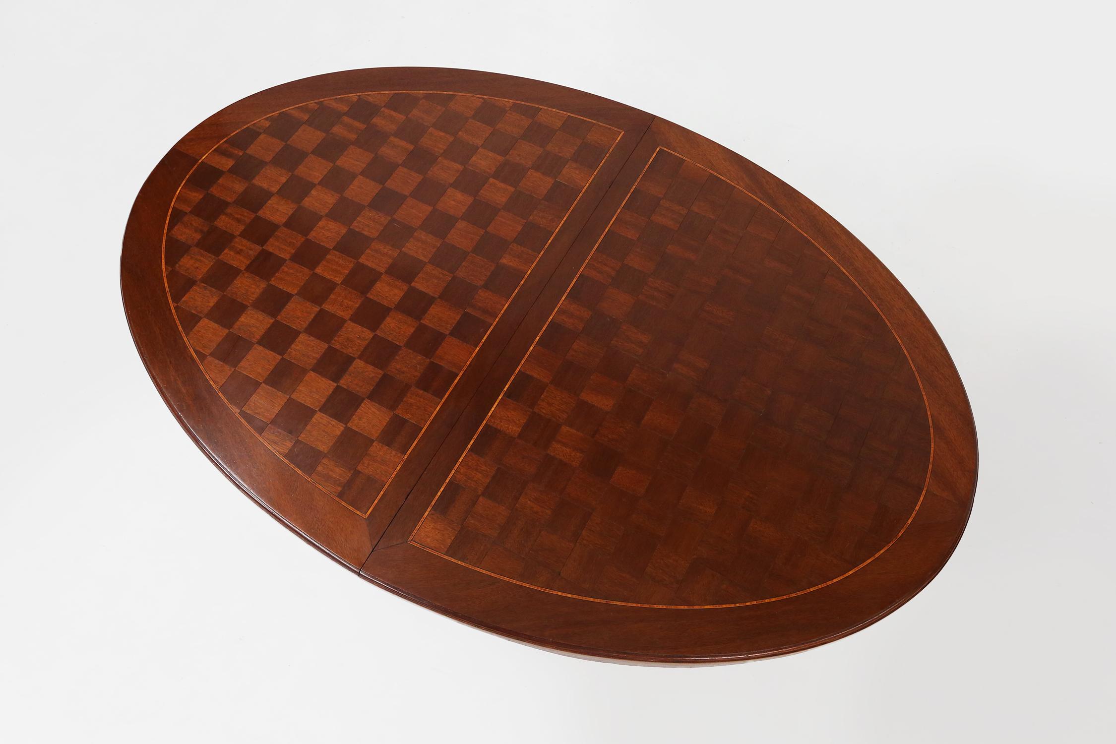 Art Deco dining table by De Coene 1930 For Sale 6