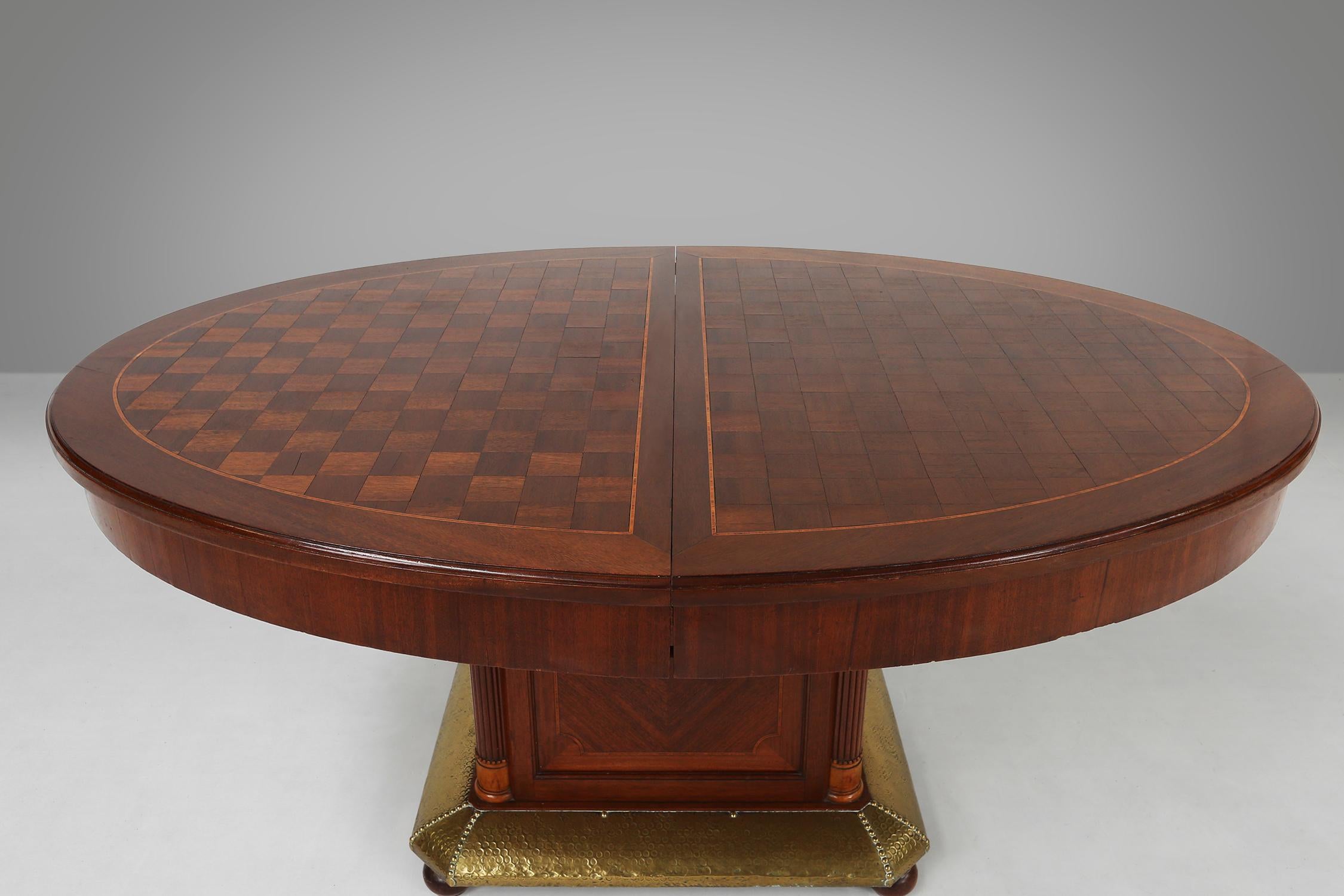 Art Deco dining table by De Coene 1930 In Good Condition For Sale In Meulebeke, BE