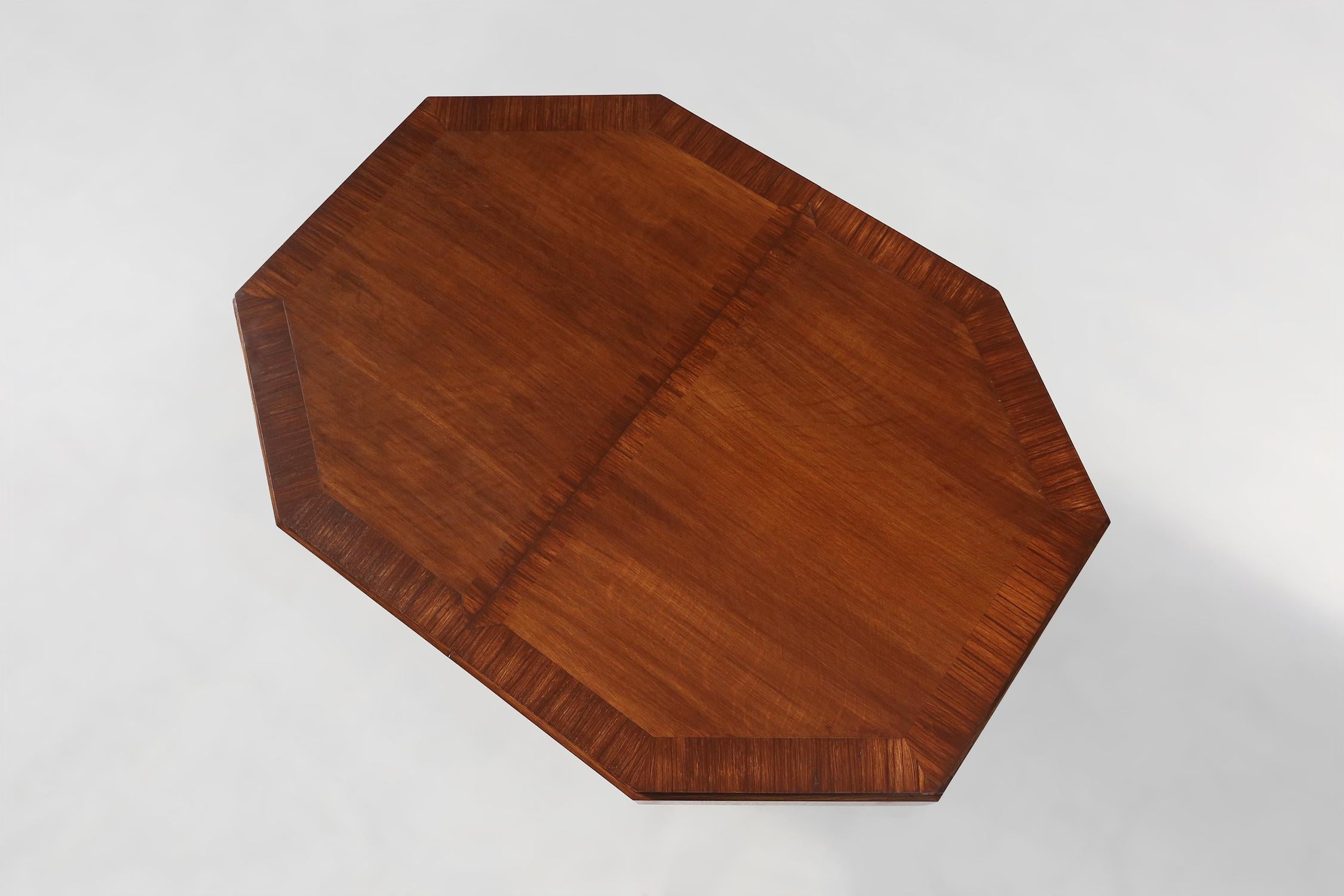Art Deco Dining Table by De Coene, circa1930 For Sale 4