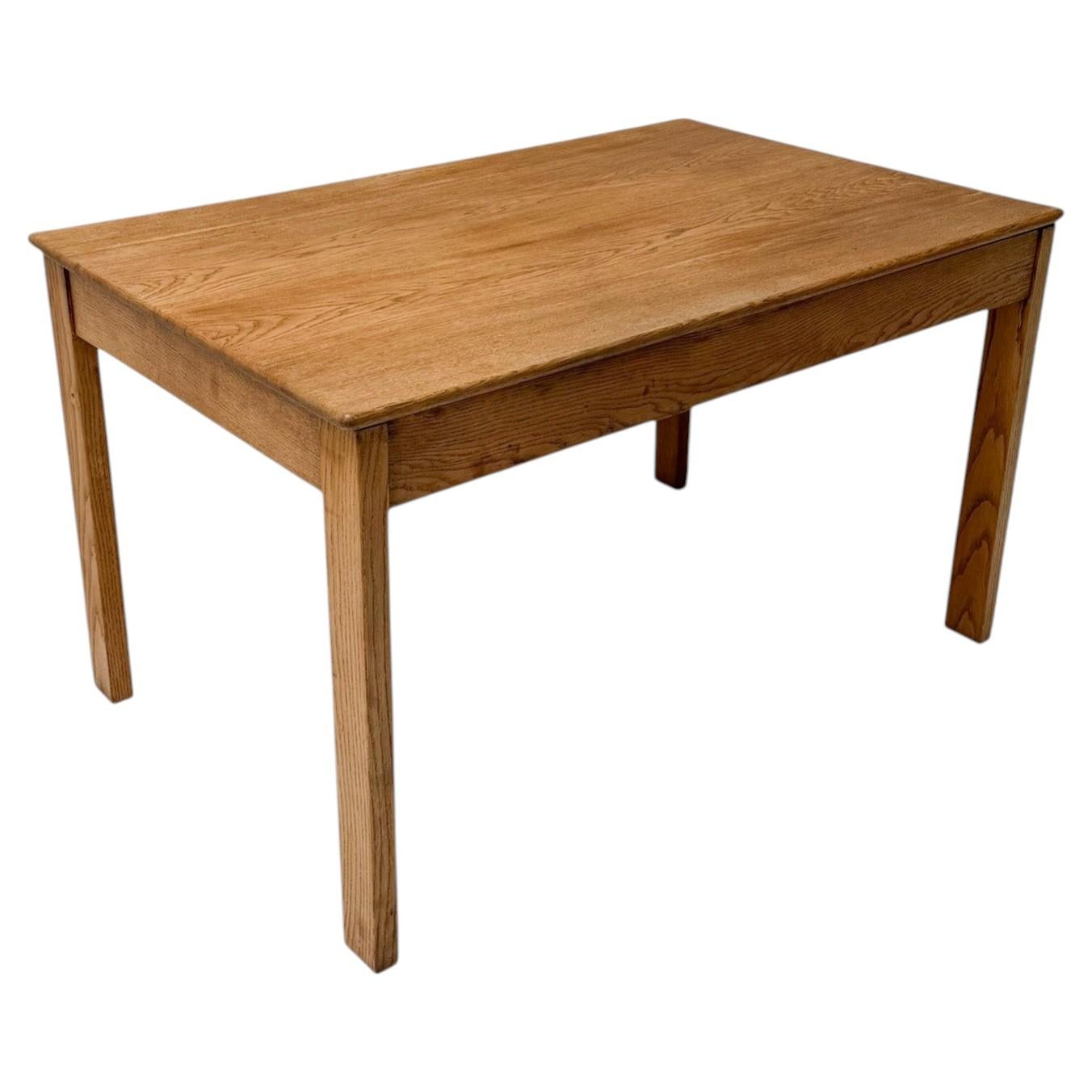 Art Deco Dining Table by J.A. Muntendam, Solid Oak, 1920s Dutch Design For Sale