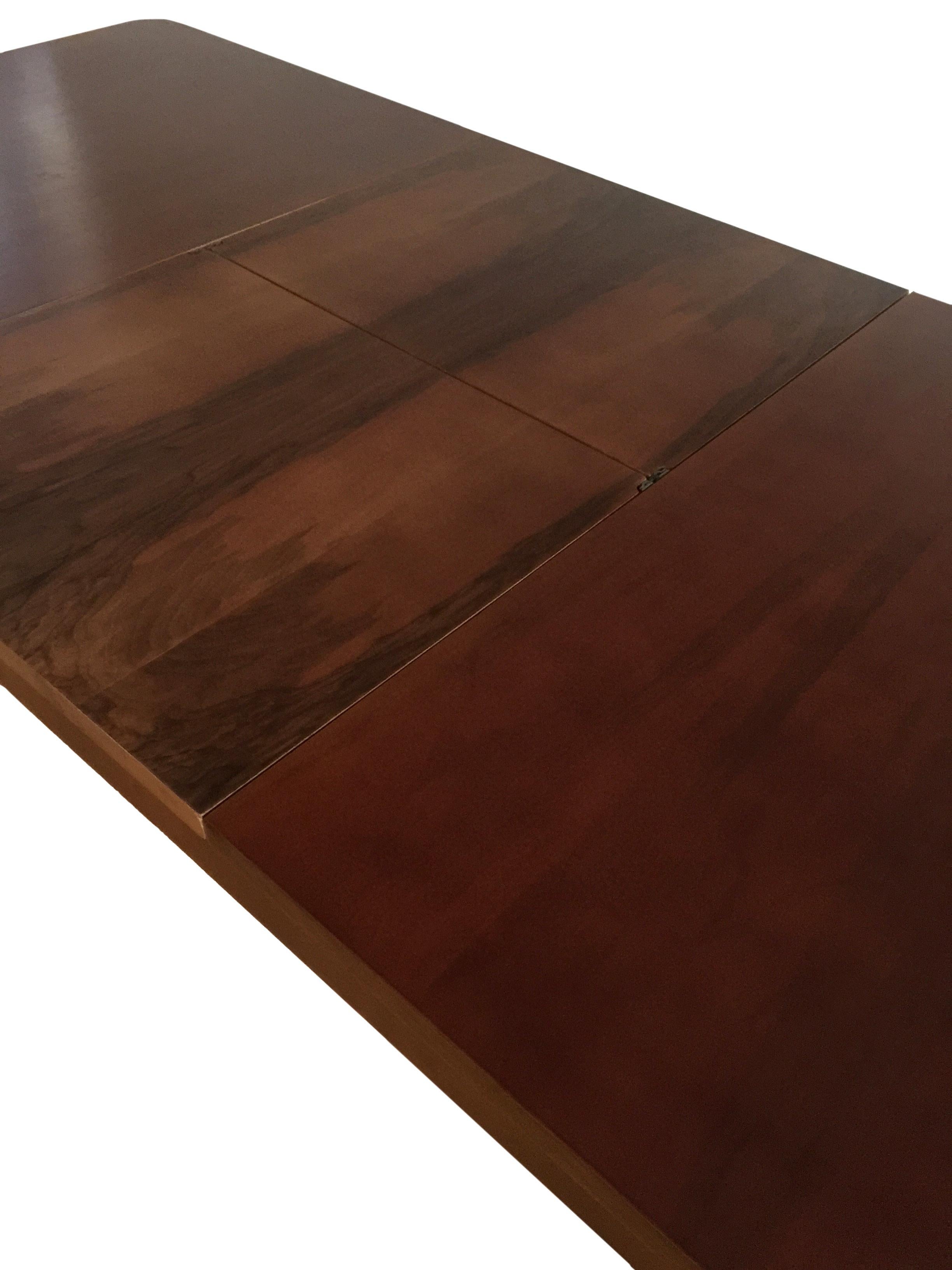 Tchèque Table de salle à manger Art déco par Jindřich Halabala pour UP Závody, années 1940 en vente