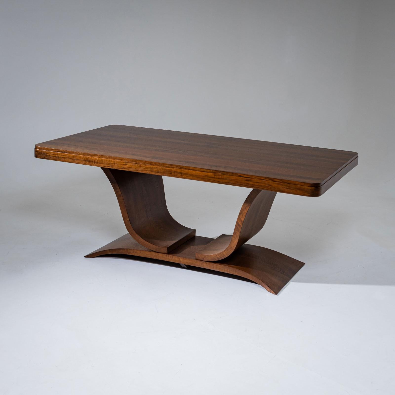 Art Deco Dining Table, circa 1920 For Sale 5
