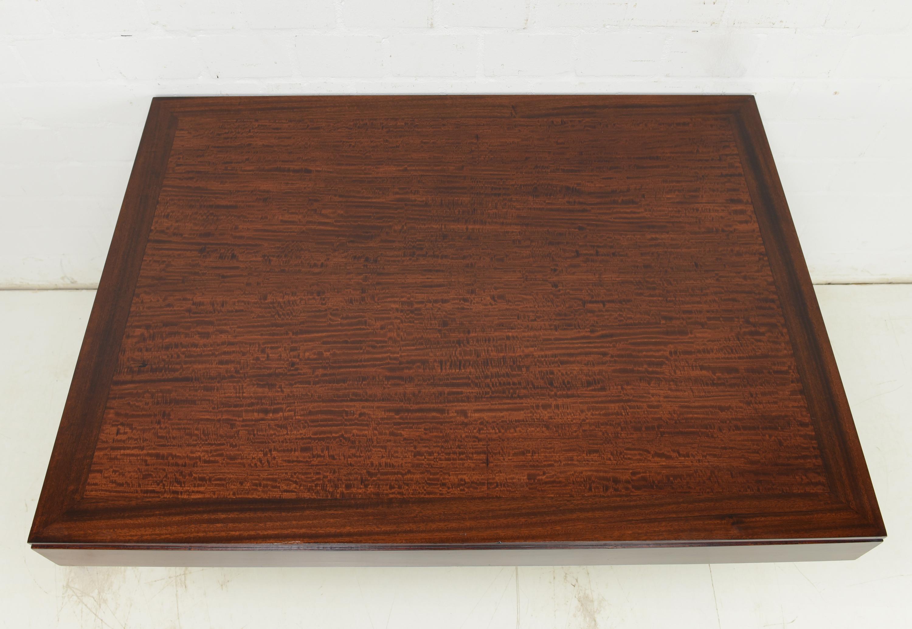 Art Deco Dining Table / Conference Table in Mahogany, circa 1925 In Good Condition For Sale In Lüdinghausen, DE