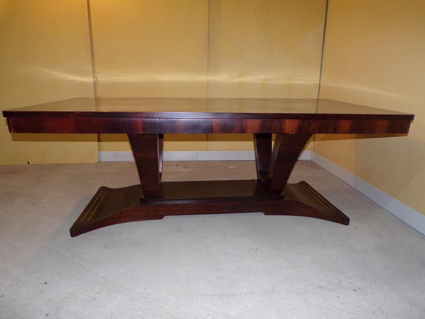 Art Deco Dining Table in Macassar Ebony Wood, circa 1930 For Sale 3