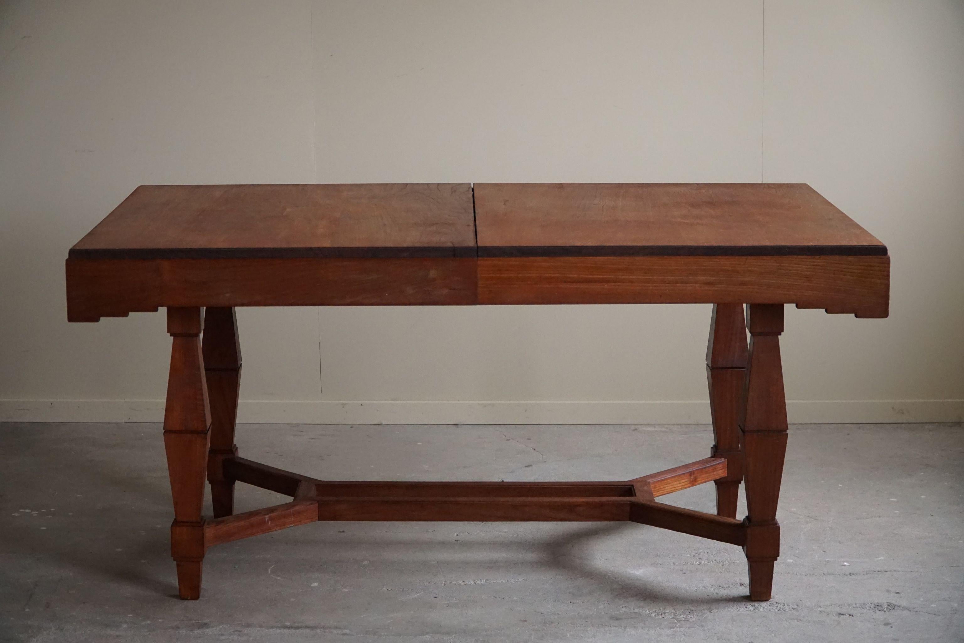 Art Deco Dining Table in Teak, with Butterfly Leaf, Danish Cabinetmaker, 1940s For Sale 15