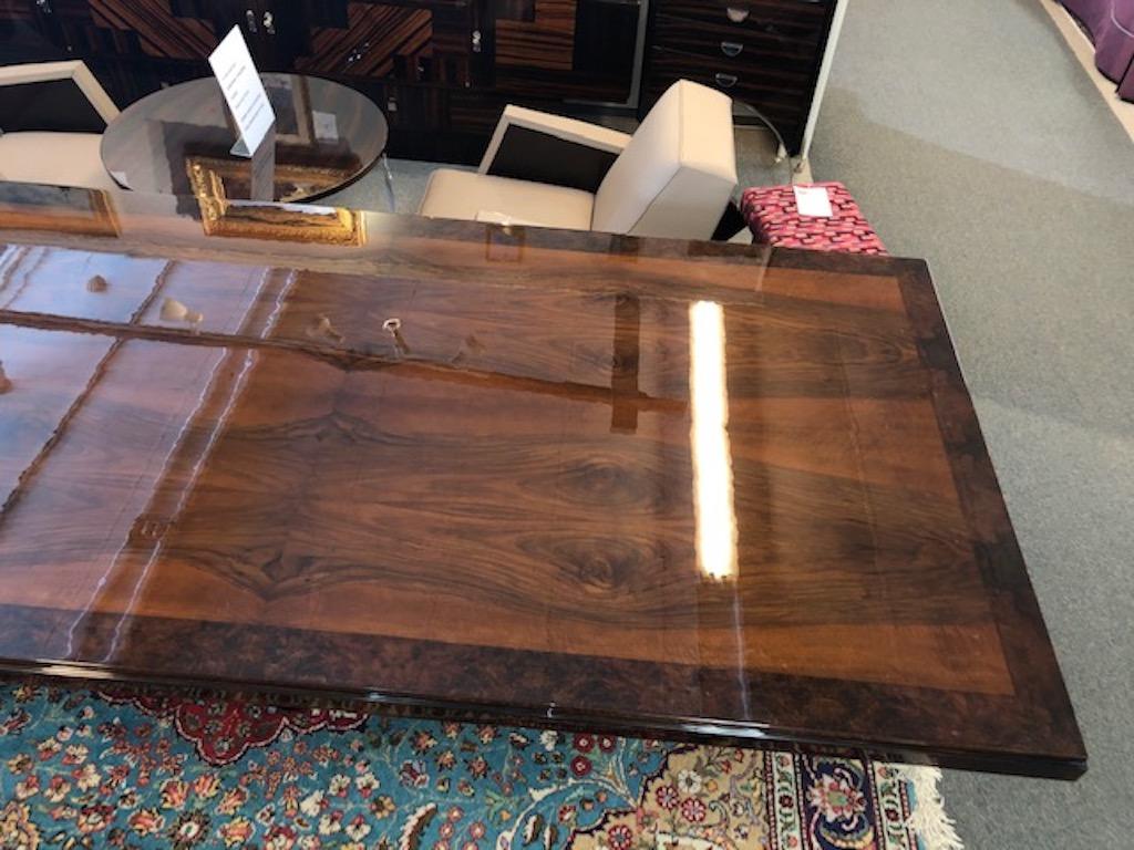 Art Deco Dining Table in Walnut from France In Excellent Condition In Houston, TX