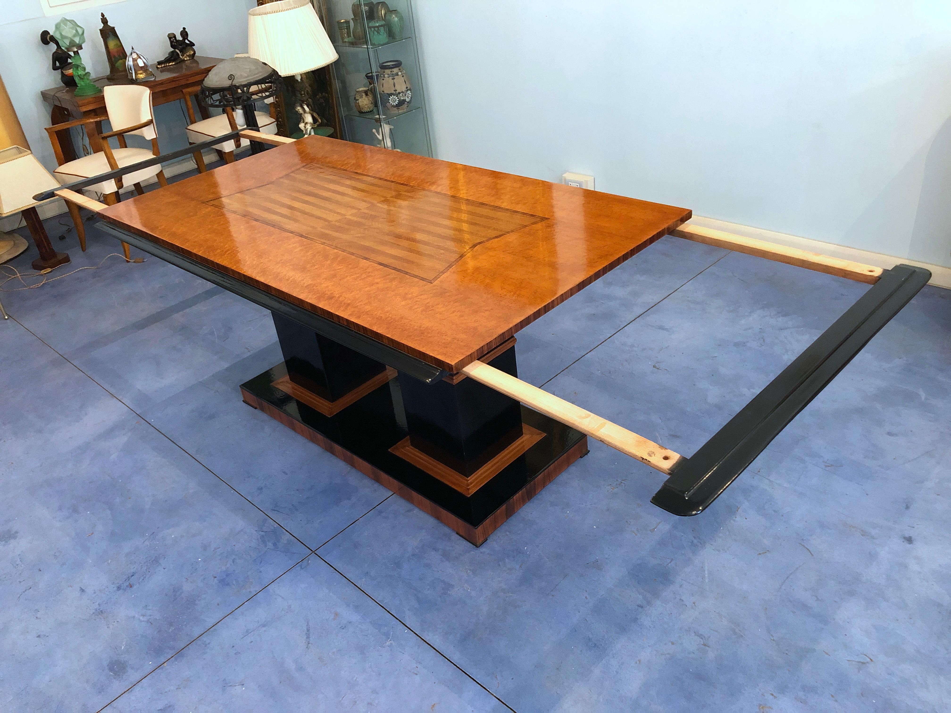 Italian Art Deco Dining Table in Maple with Decoration, 1940s For Sale 8