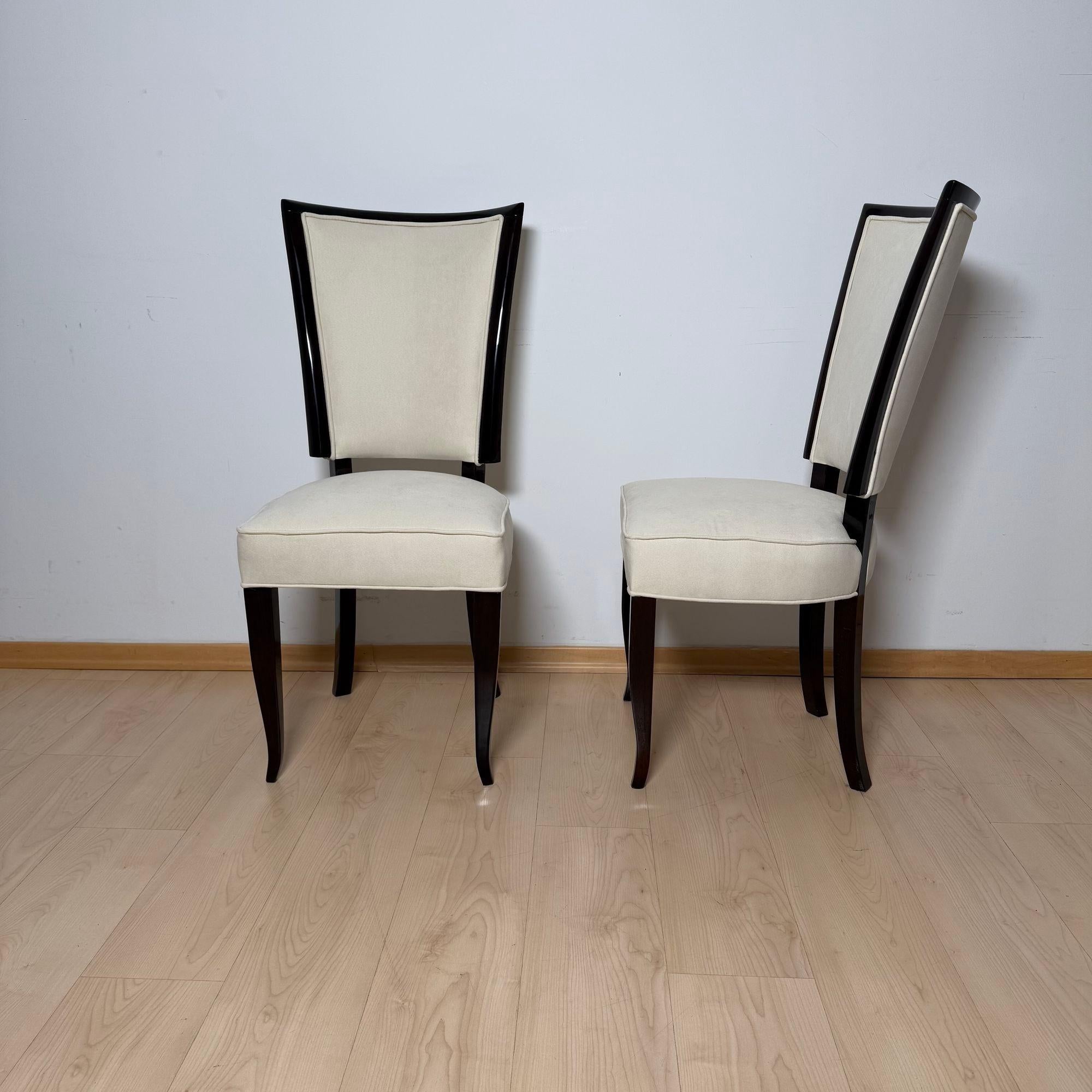 Table de salle à manger Art Deco avec 10 chaises, ébène de Macassar, laiton, Paris circa 1930 en vente 5