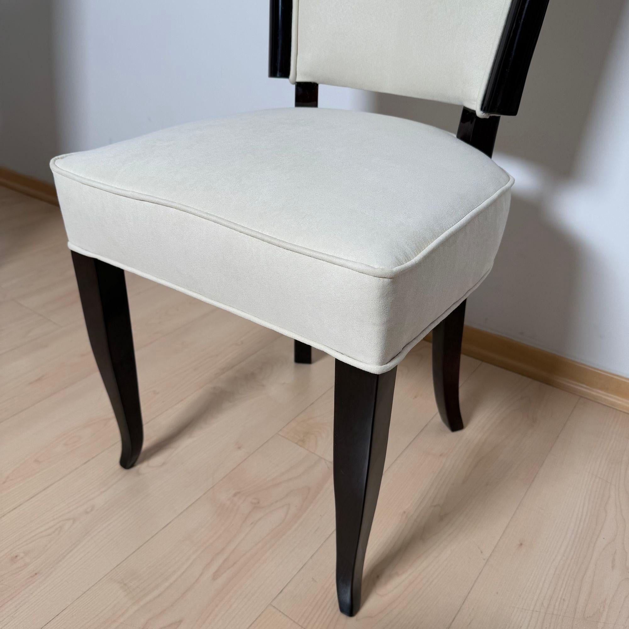Table de salle à manger Art Deco avec 10 chaises, ébène de Macassar, laiton, Paris circa 1930 en vente 8