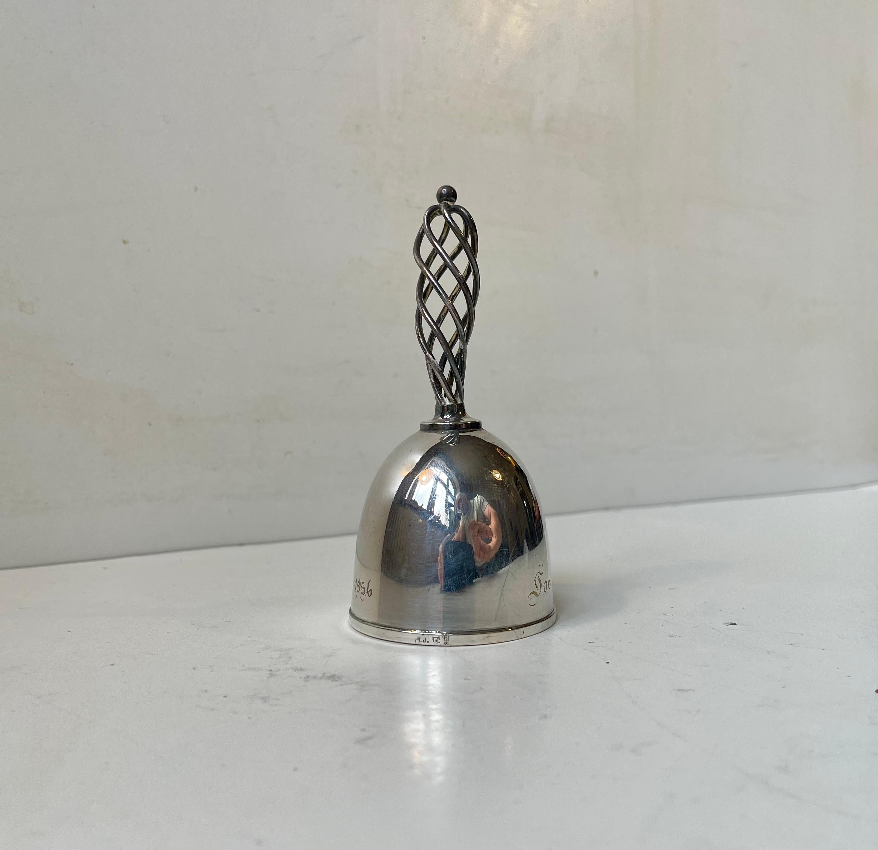 Campana da pranzo o campana da maggiordomo in stile Art Déco in placca d'argento di Hans Jensen, anni '30 in vendita 1