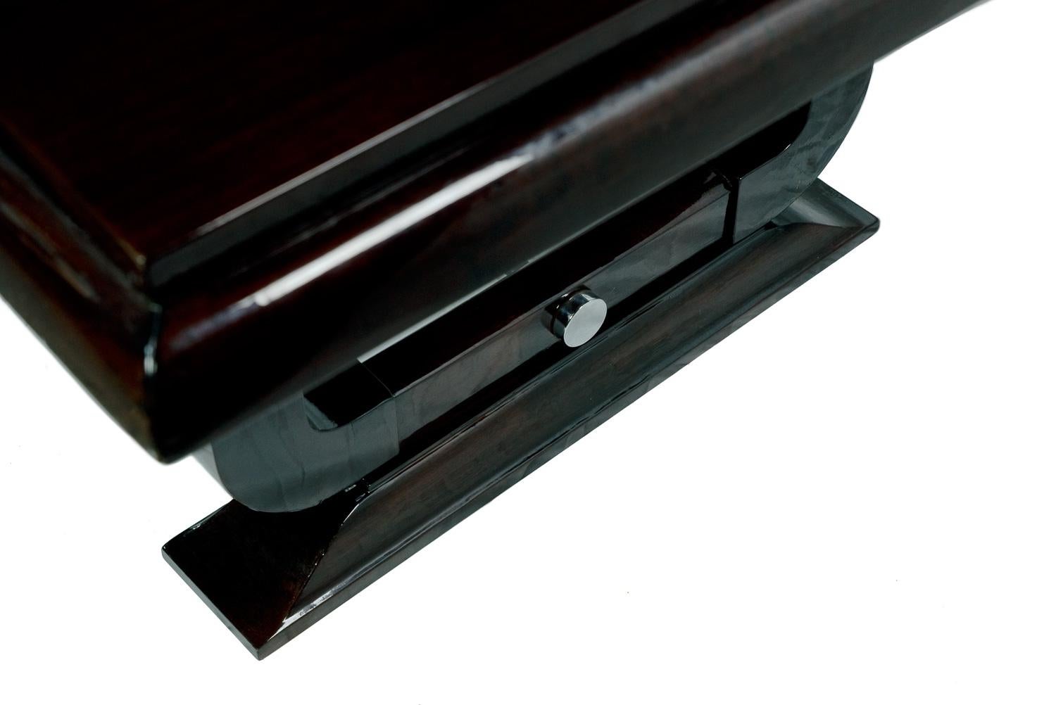 20th Century Art Deco Dinner Table extensible, 1930s For Sale