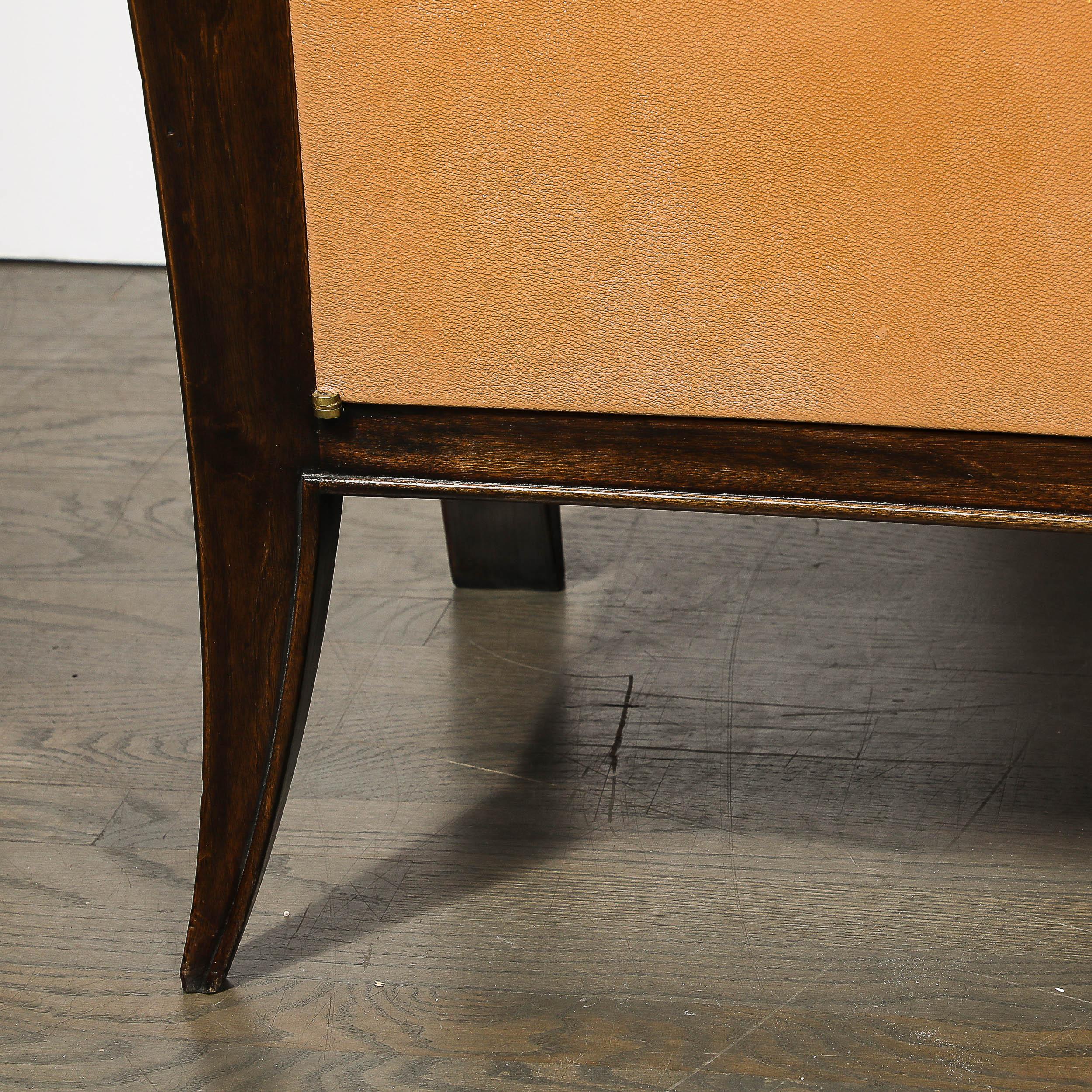 Metà XX secolo Credenza in stile Art Déco Directoire in noce e ante in pelle di cuoio in vendita