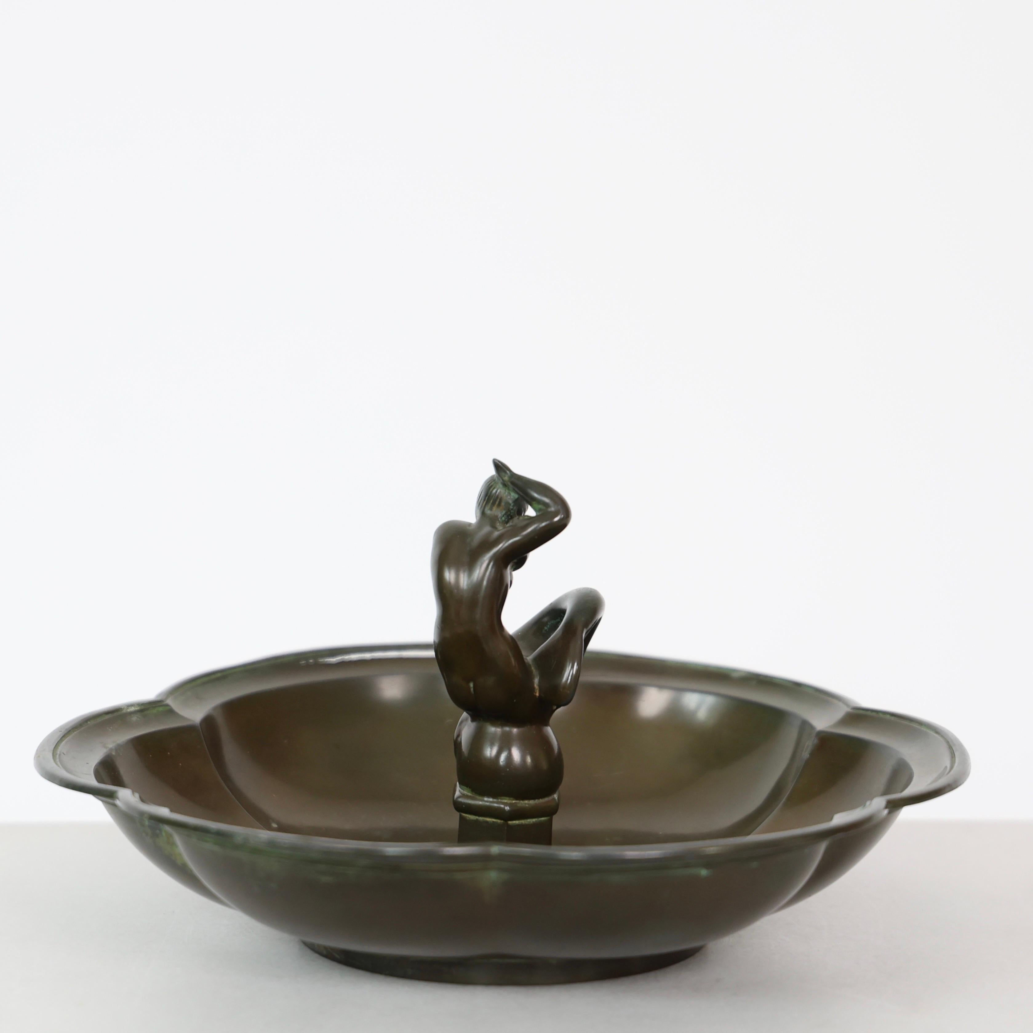 Discometal-Schale im Art déco-Stil von Just Andersen, 1930er Jahre, Dänemark im Angebot 1