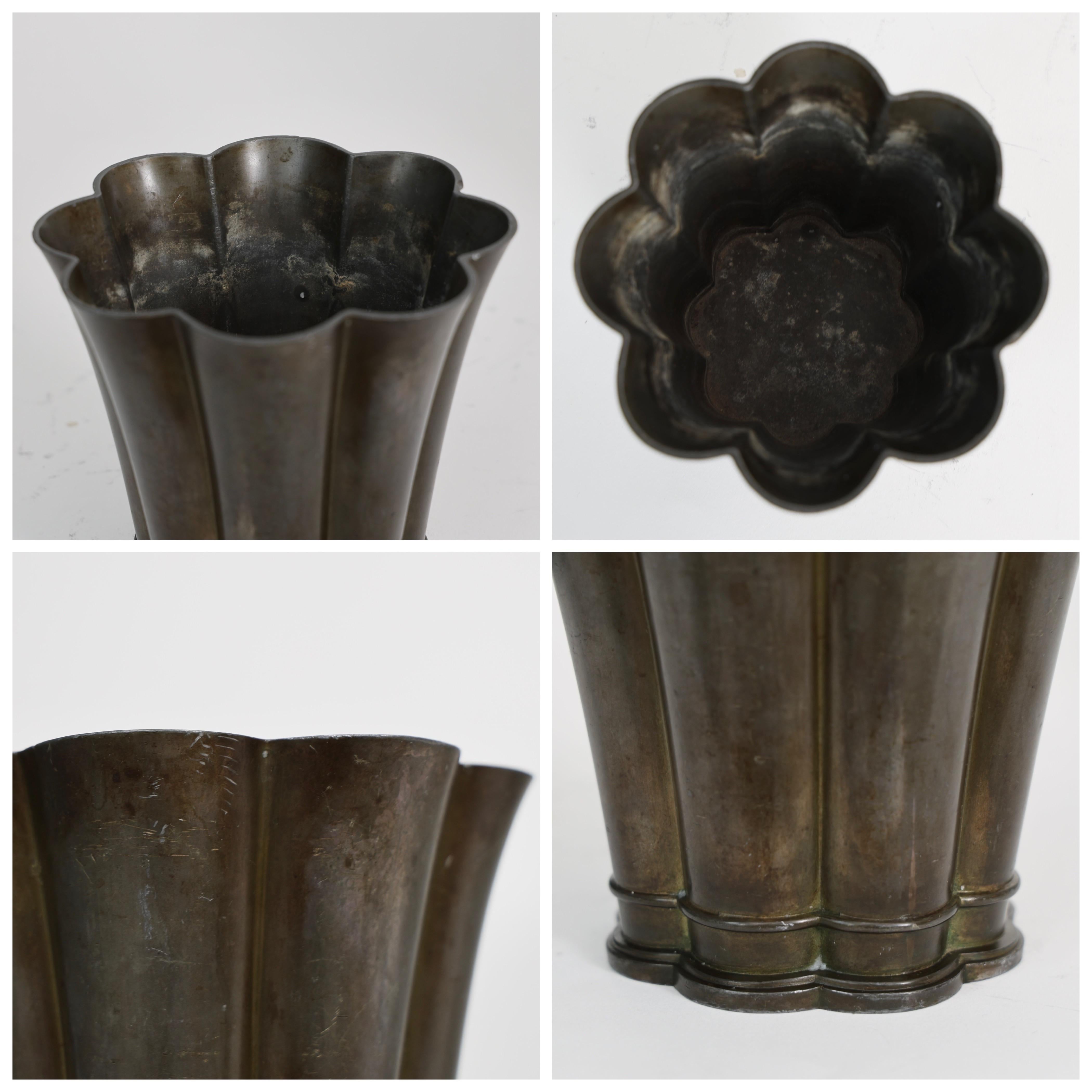 Vaso Discometal Art Deco di Just Andersen, anni '40, Danimarca in vendita 2