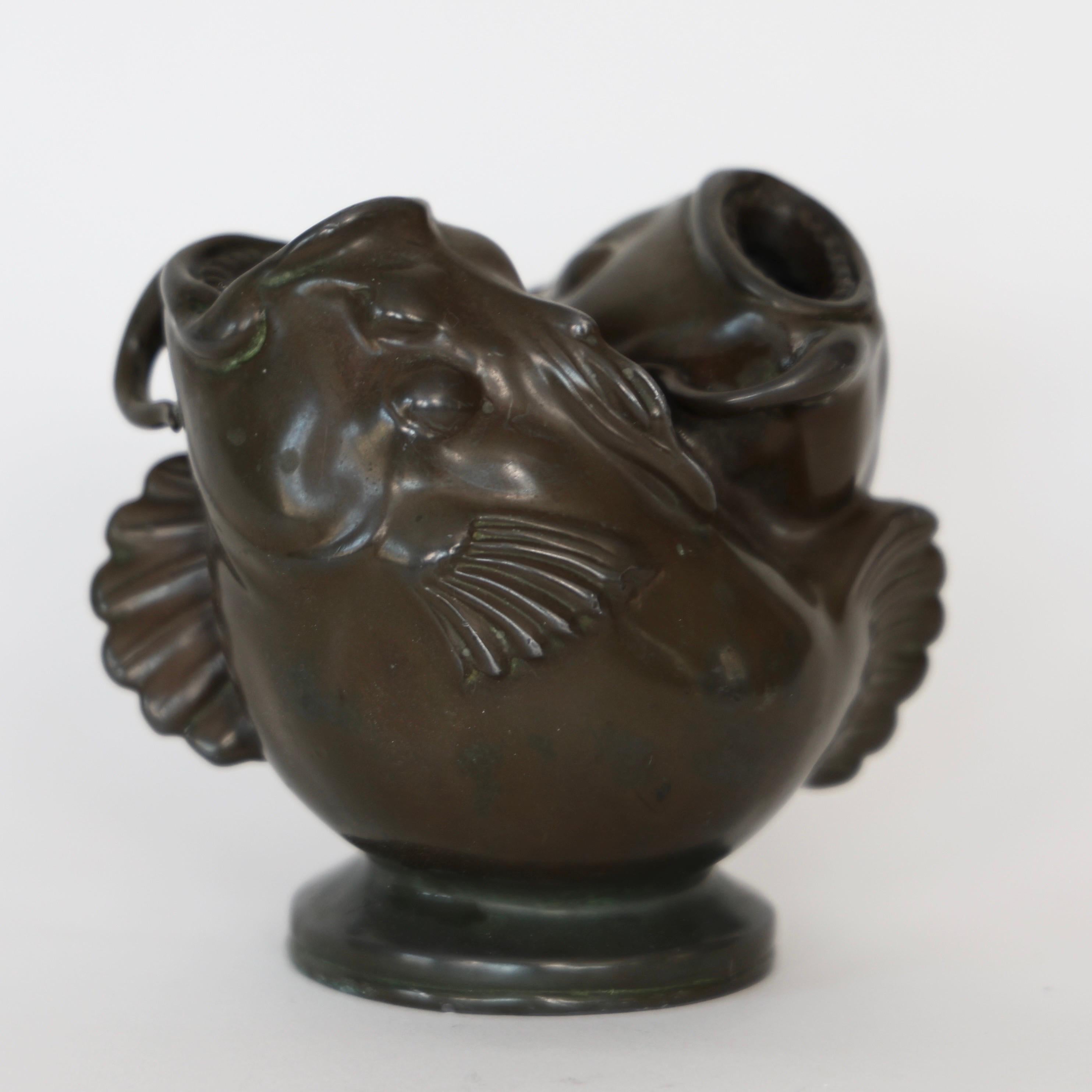 Metallo Vaso a forma di pesce Diskometal Art Deco di Just Andersen, anni '30, Danimarca in vendita