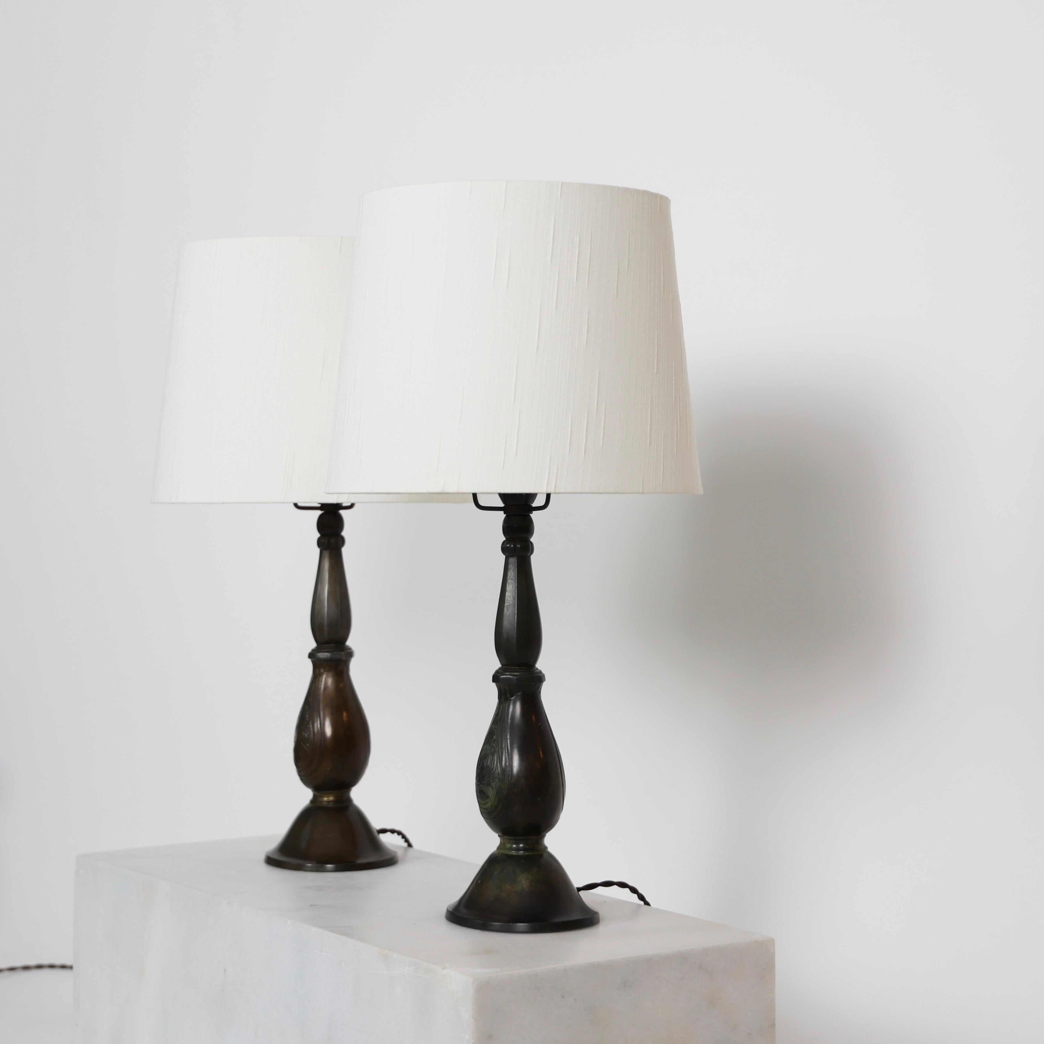 Lámparas de mesa Art Déco Diskometal Just Andersen, Años 20, Dinamarca Art Decó en venta