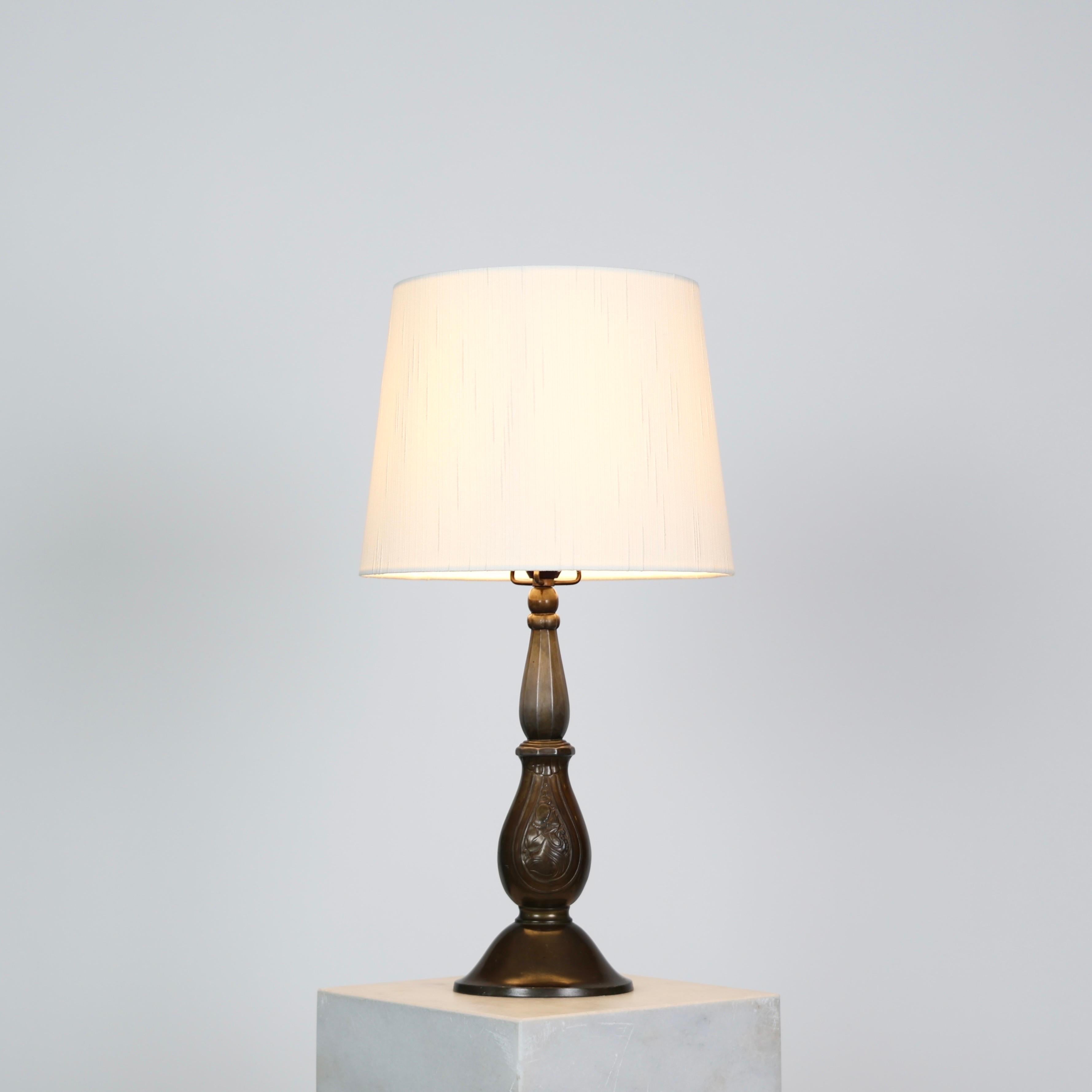 Lámparas de mesa Art Déco Diskometal Just Andersen, Años 20, Dinamarca Metal en venta