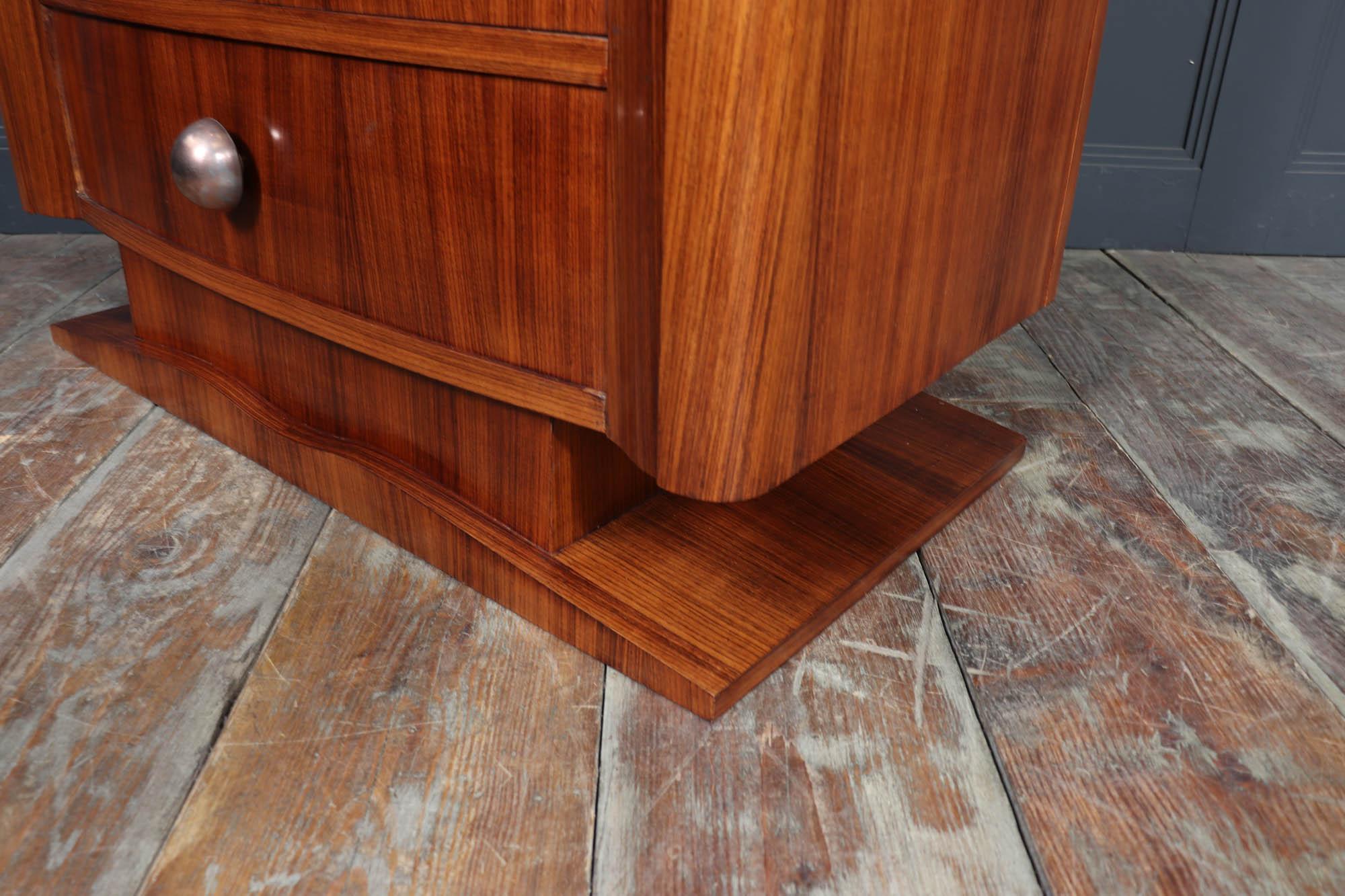 Art Deco Display Cabinet c.1930s For Sale 7