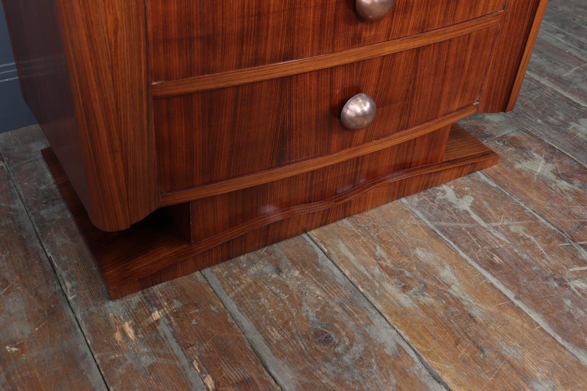 Art Deco Display Cabinet c.1930s For Sale 1