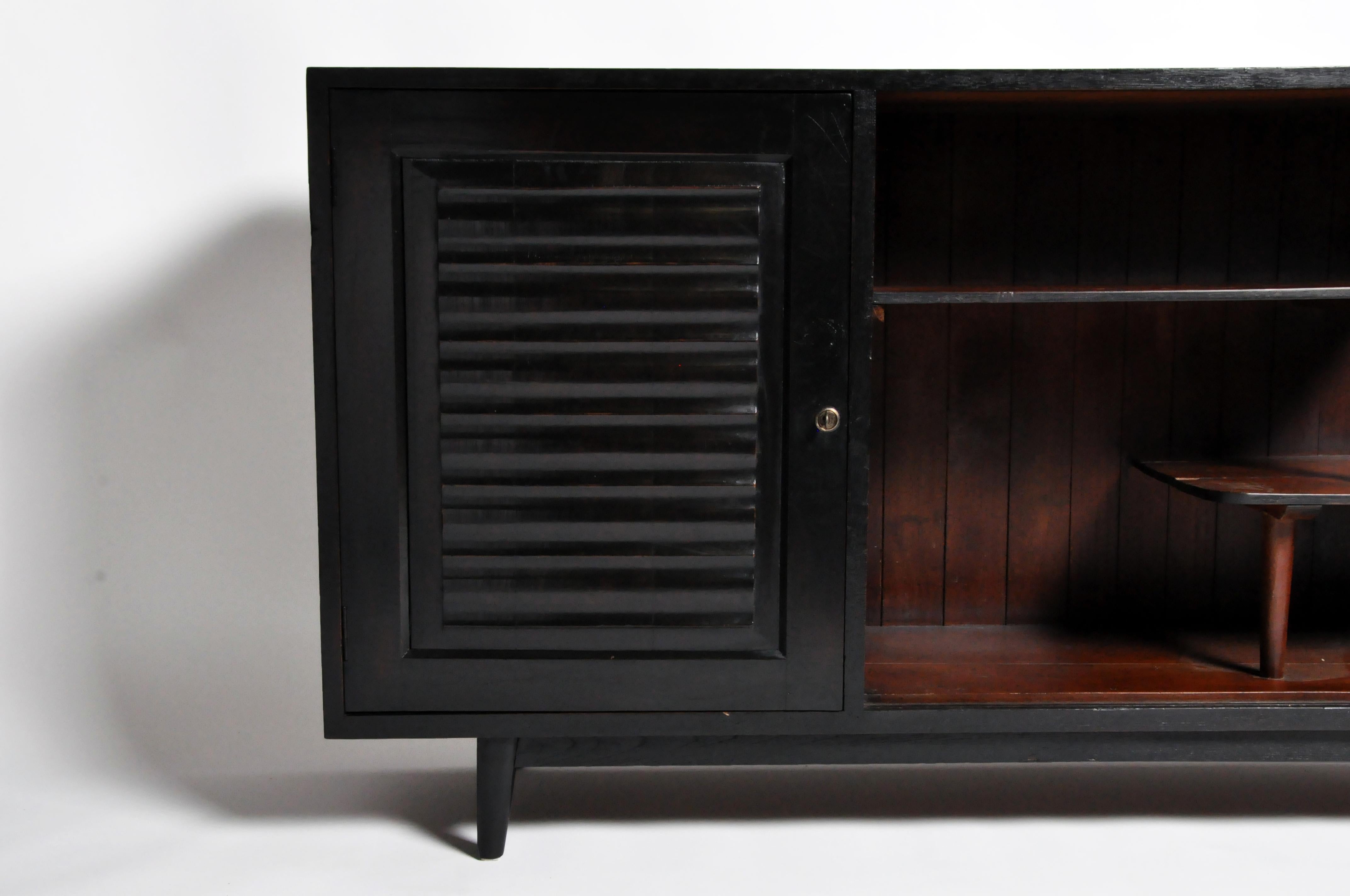 Art Deco Display Cabinet 9