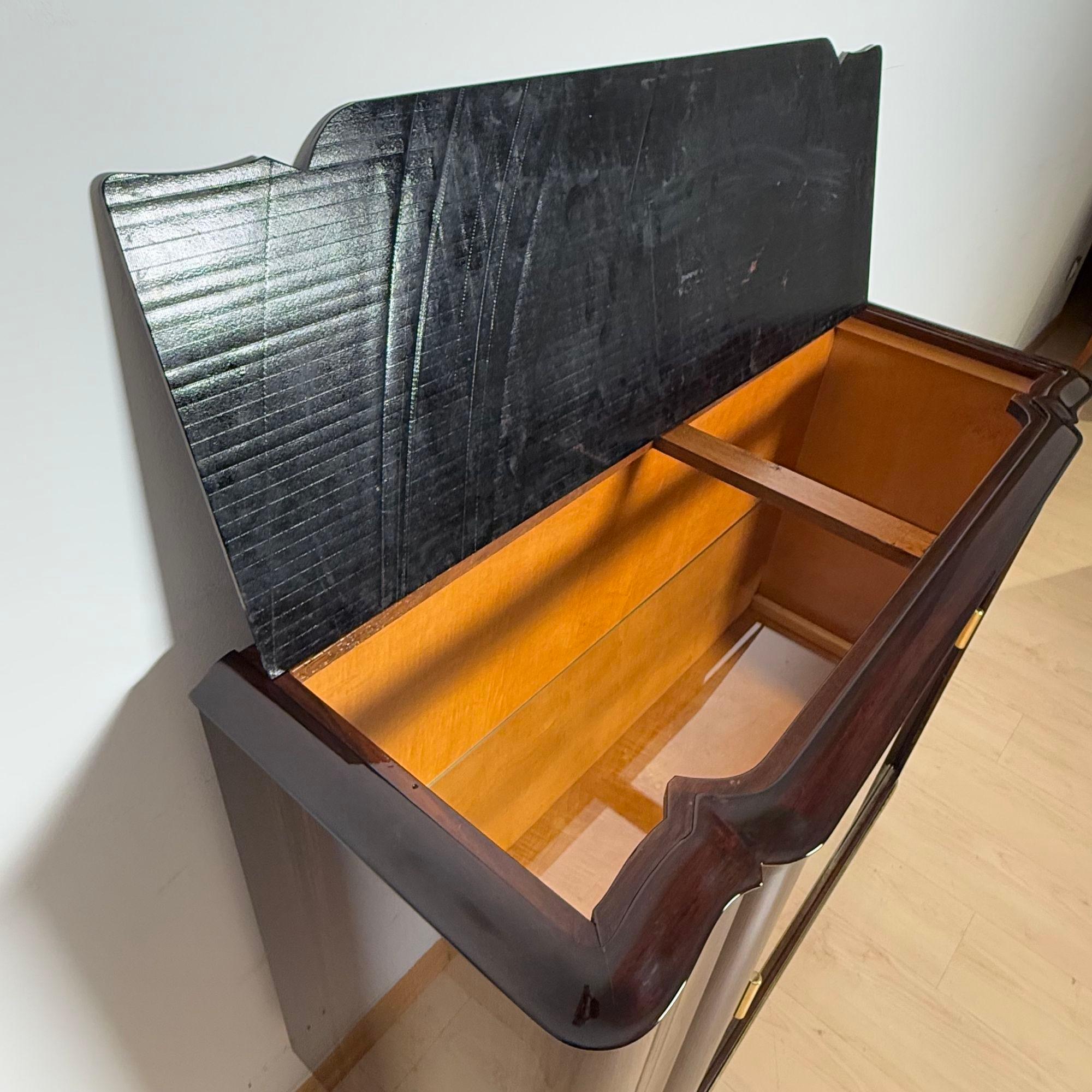 Art Deco Vitrine Sideboard, Makassar Ebenholz, Ahorn, Messing, Glas, Paris um 193 im Angebot 9