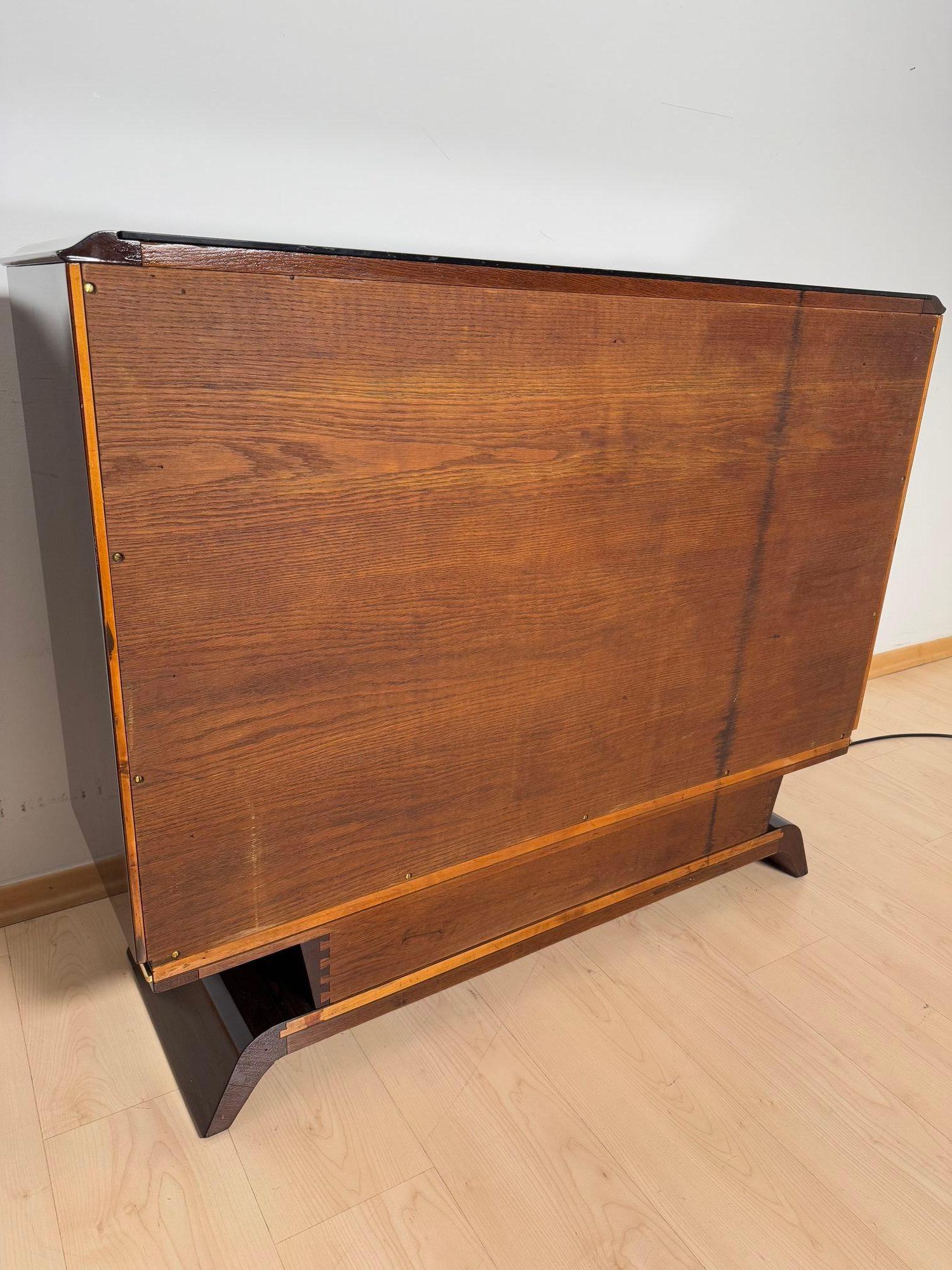 Art Deco Vitrine Sideboard, Makassar Ebenholz, Ahorn, Messing, Glas, Paris um 193 im Angebot 11