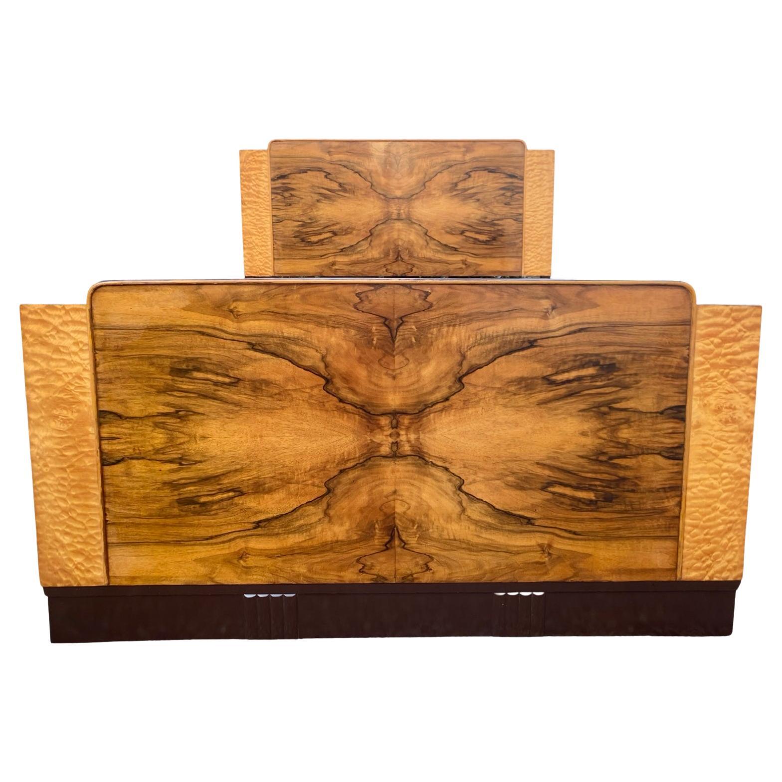 Art Deco Double Bed en venta