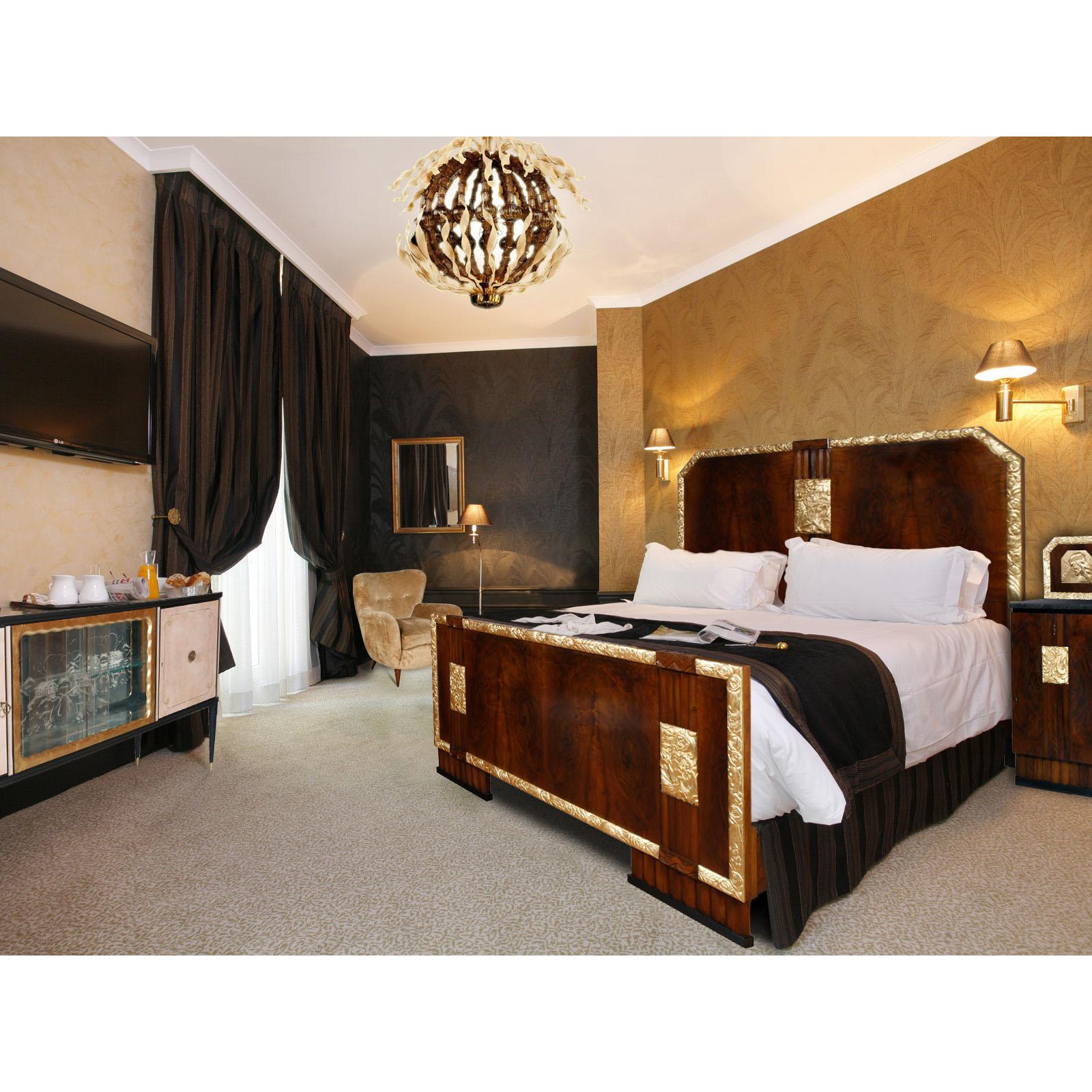 Art Deco Double Bed & Nightstands by Atelier Varedo, Gino Maggioni attributed. For Sale 3