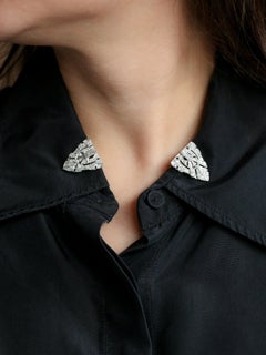 Art Deco Double-Clip Brooch in Gold and Platinum with Diamonds