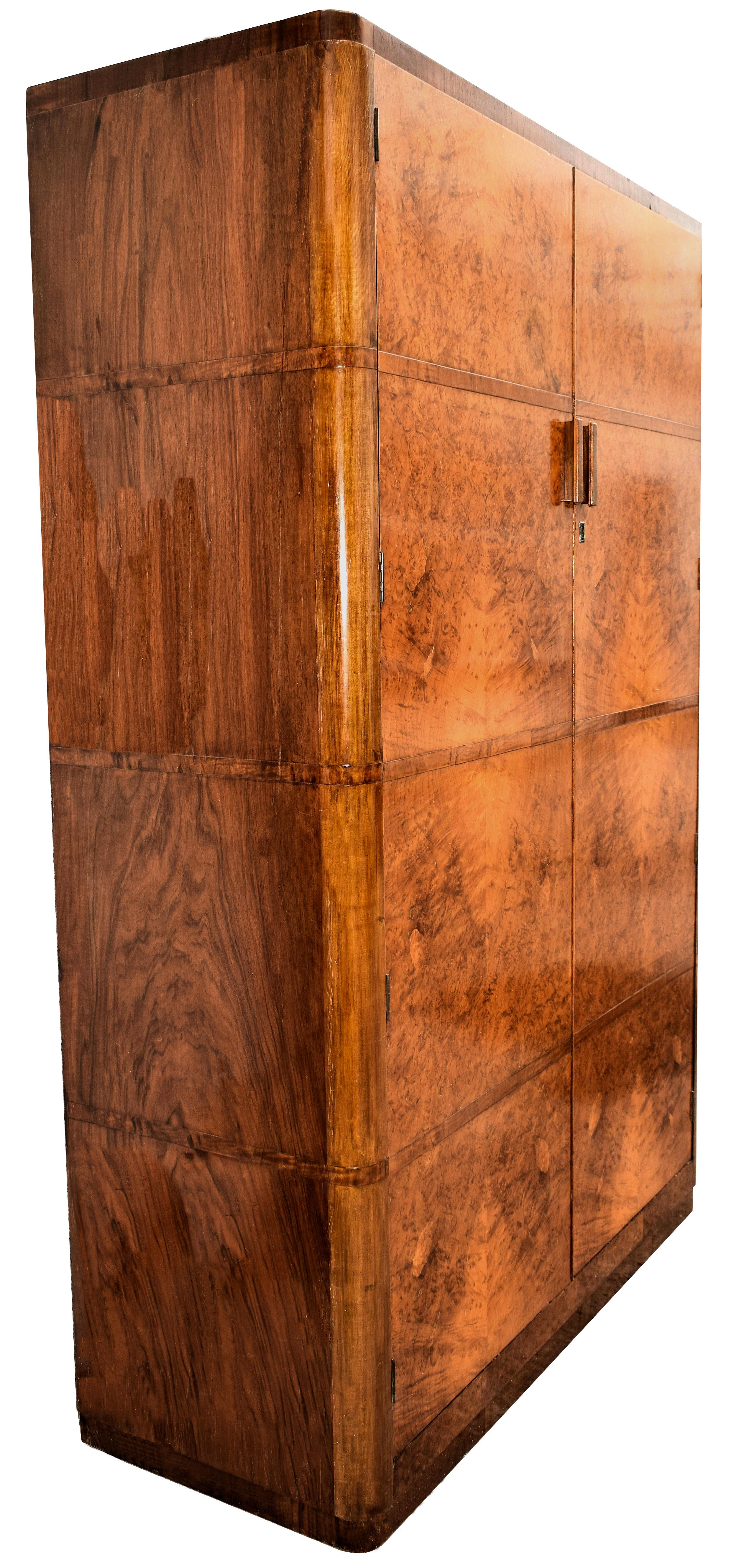 Art Deco Double Figured Walnut Wardrobe, circa 1930 In Good Condition In Devon, England