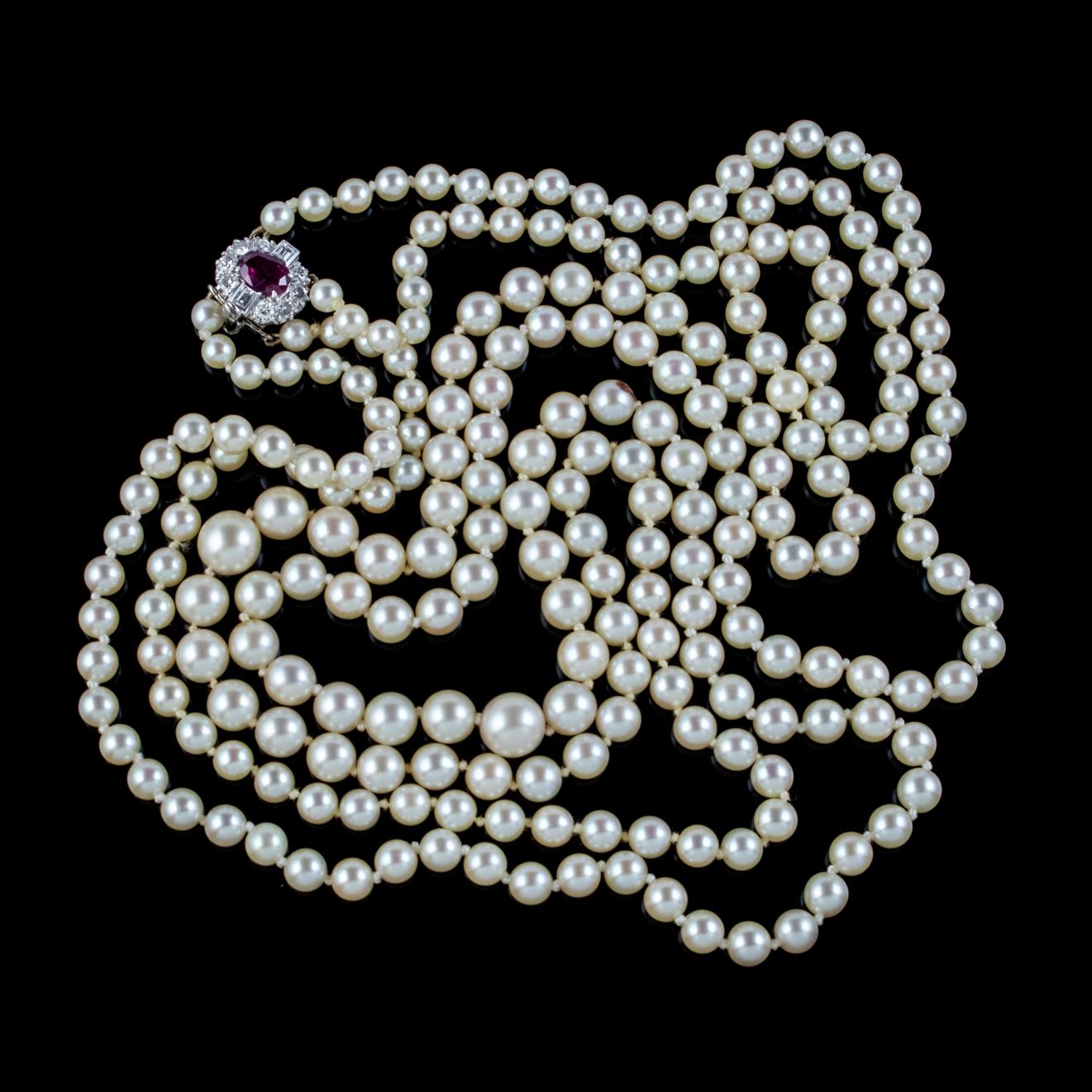 Art Deco Double Pearl Necklace Ruby Diamond 18ct Gold Clasp with Cert In Good Condition For Sale In Kendal, GB