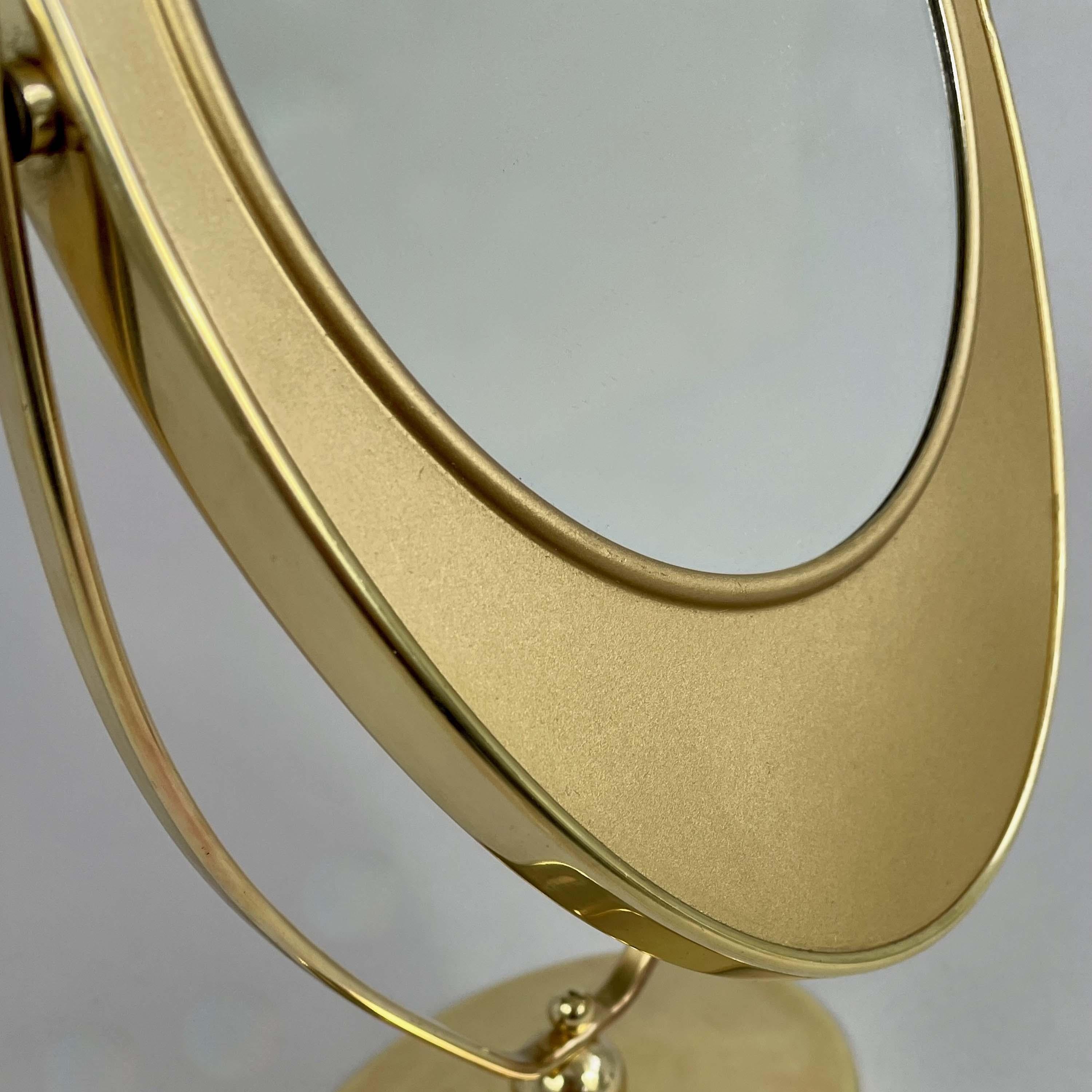 Art Deco Double-Sided Brass Table Mirror, Suecia Años 40 en venta 2
